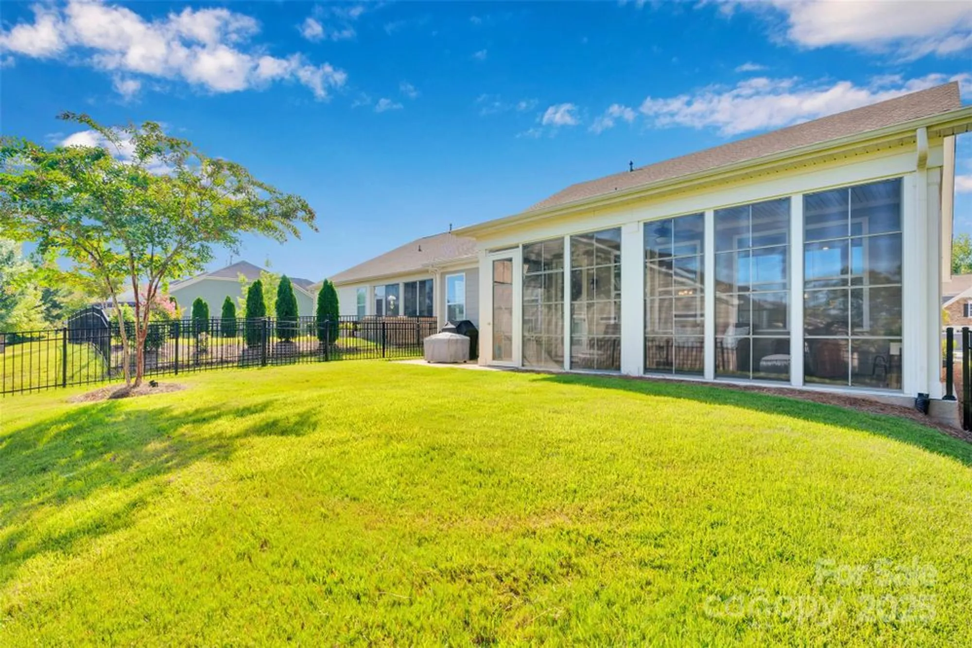 Property Slideshow image 5 of 45 | 8206 festival way, Charlotte, NC, 28215