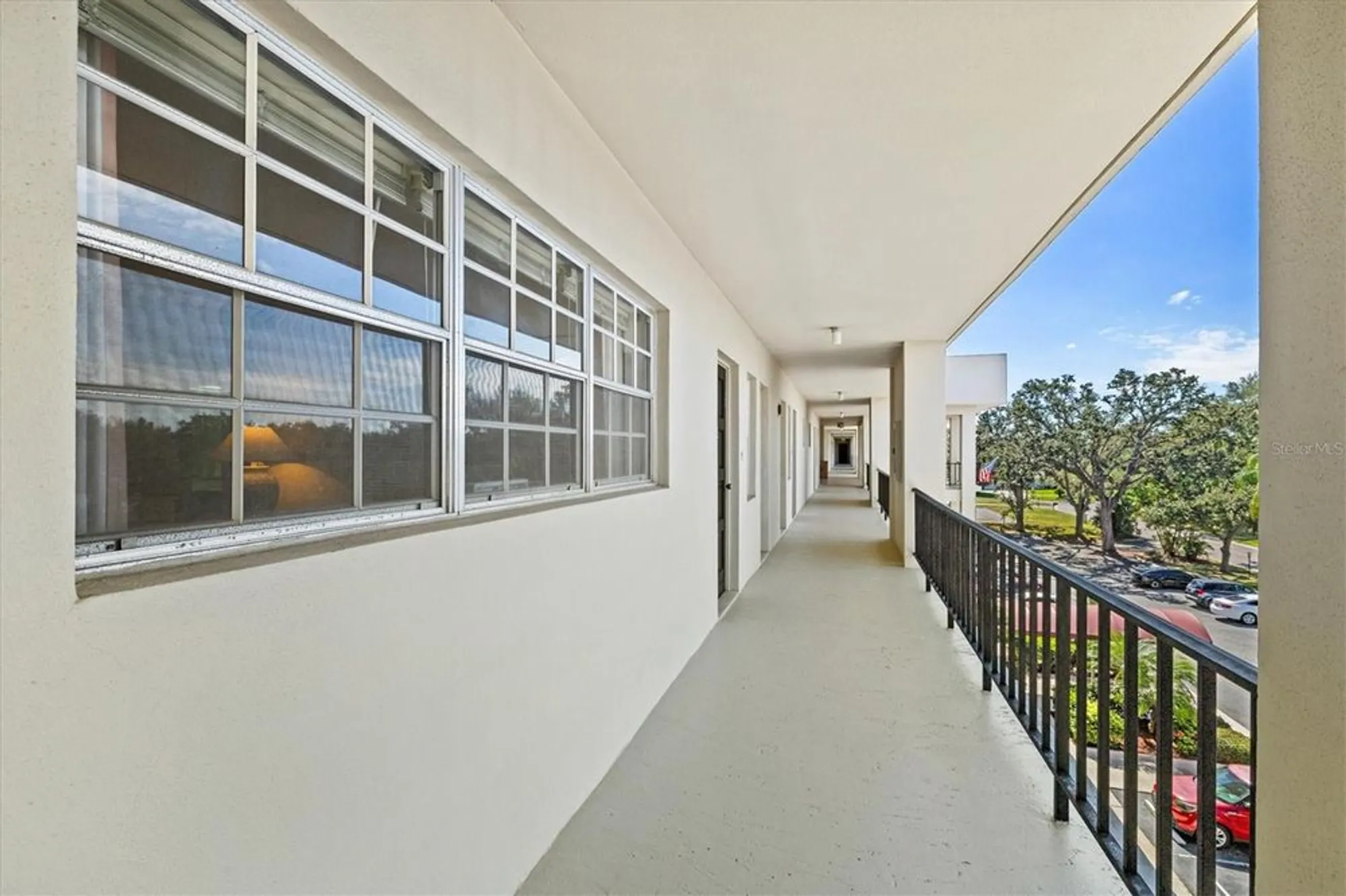 Property Slideshow image 11 of 82 | 7461 w country club dr 408, Sarasota, FL, 34243
