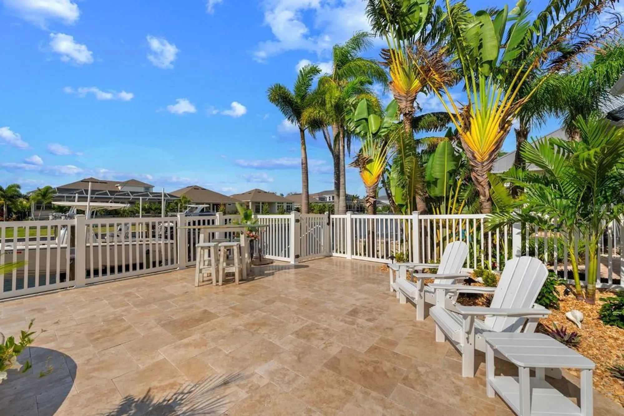 Property Slideshow image 36 of 45 | 703 islebay dr, Apollo Beach, FL, 33572