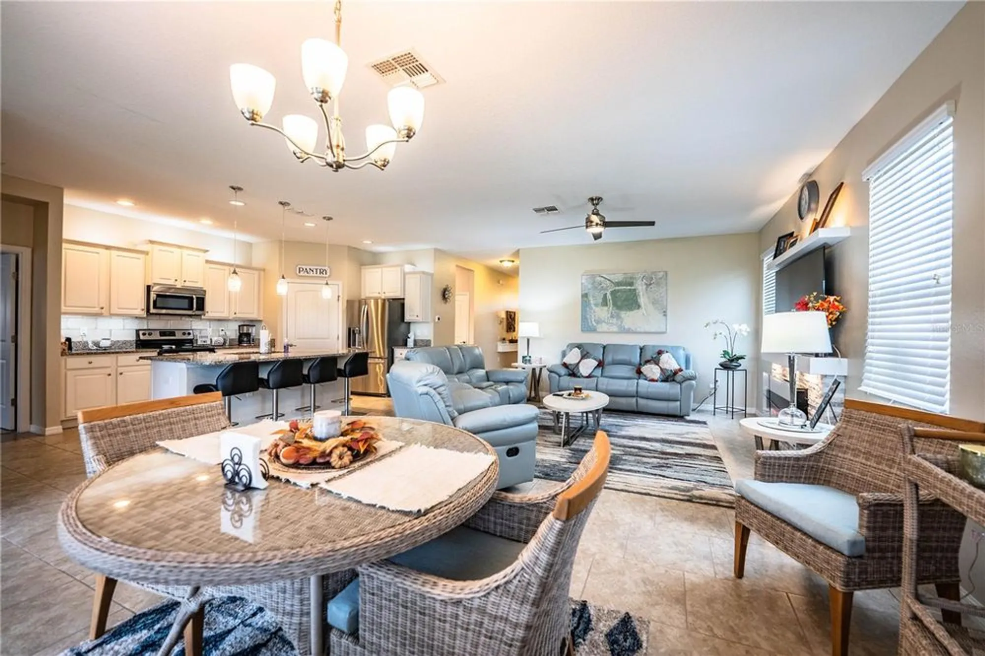 Property Slideshow image 15 of 47 | 2778 canyon crest dr, Lakeland, FL, 33811