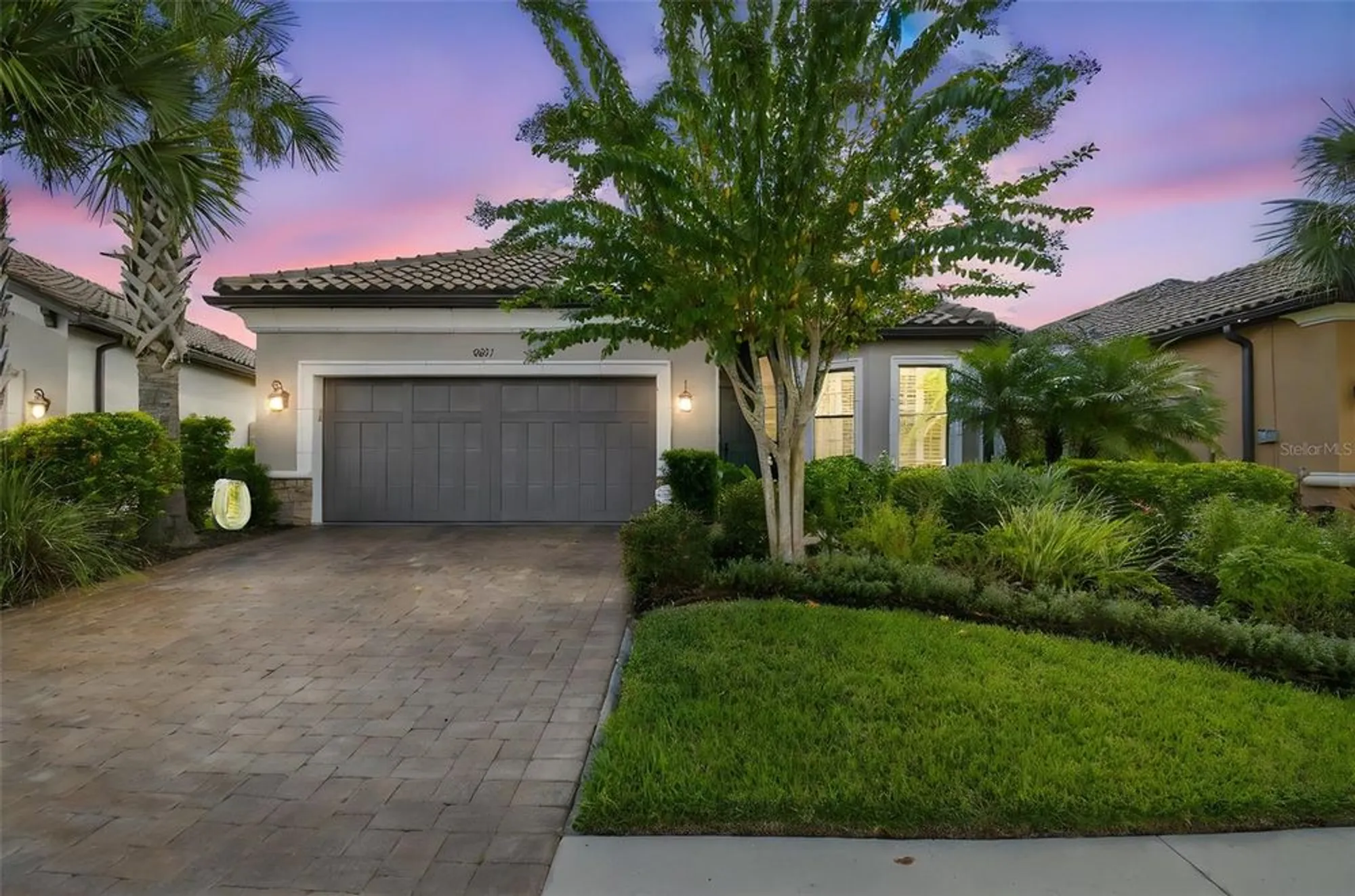 Property Slideshow image 18 of 70 | 8621 grand alberato rd, Tampa, FL, 33647