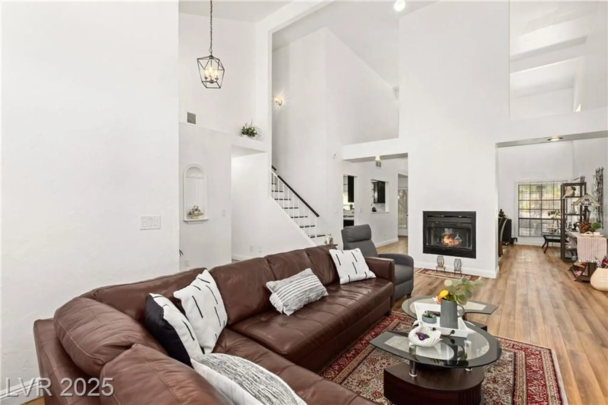 Property Slideshow image 7 of 47 | 5553 singing hills dr, Las Vegas, NV, 89130