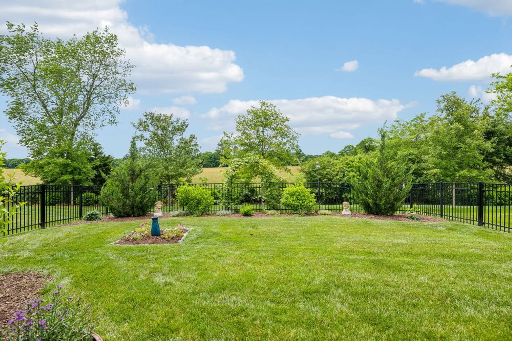 Property Slideshow image 44 of 61 | 2237 henderson dr, Spring Hill, TN, 37174