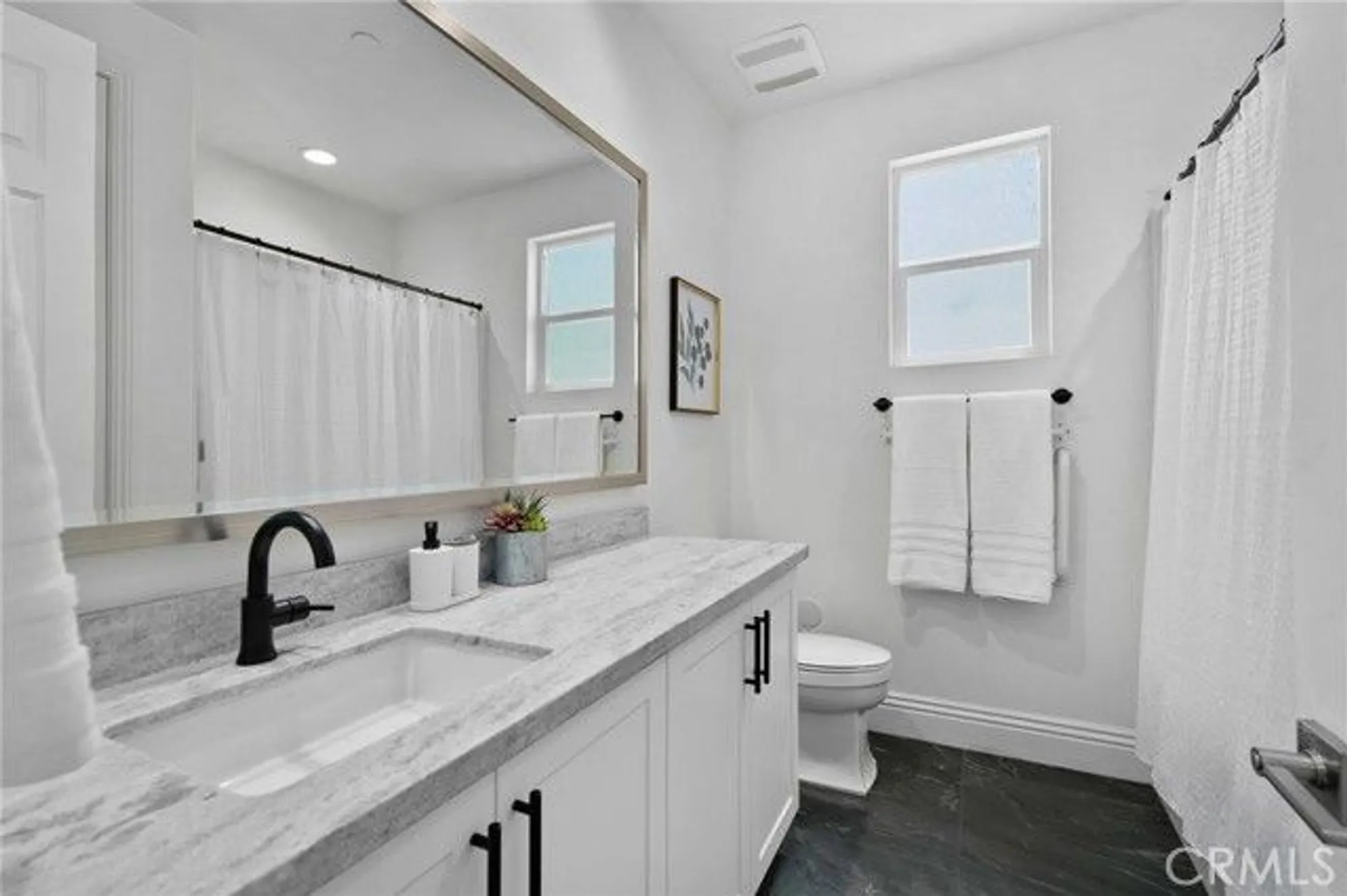 Property Slideshow image 23 of 39 | 24205 selwood dr, Corona, CA, 92883