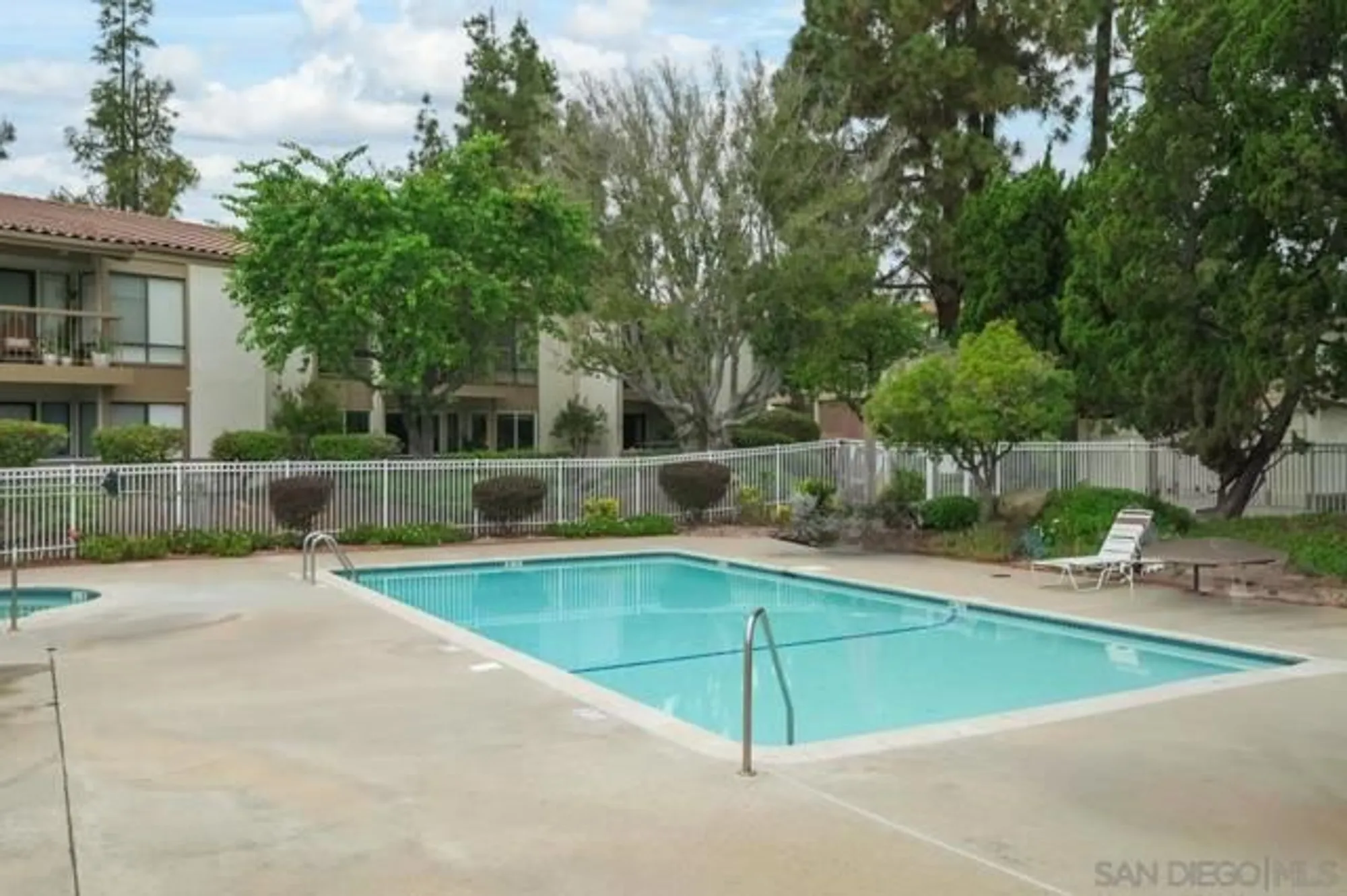 Property Slideshow image 27 of 30 | 12575 oaks north dr 220, San Diego, CA, 92128