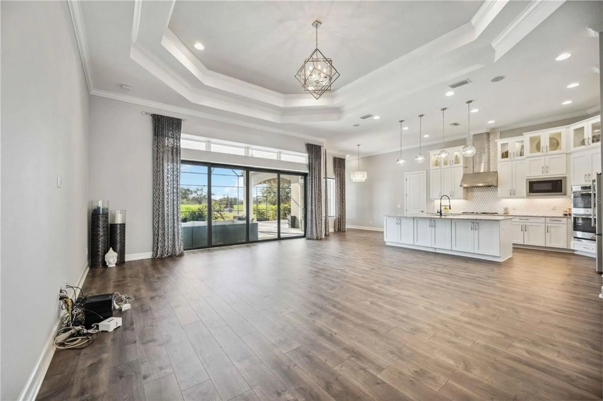 Property Slideshow image 19 of 62 | 4744 benito ct, Bradenton, FL, 34211