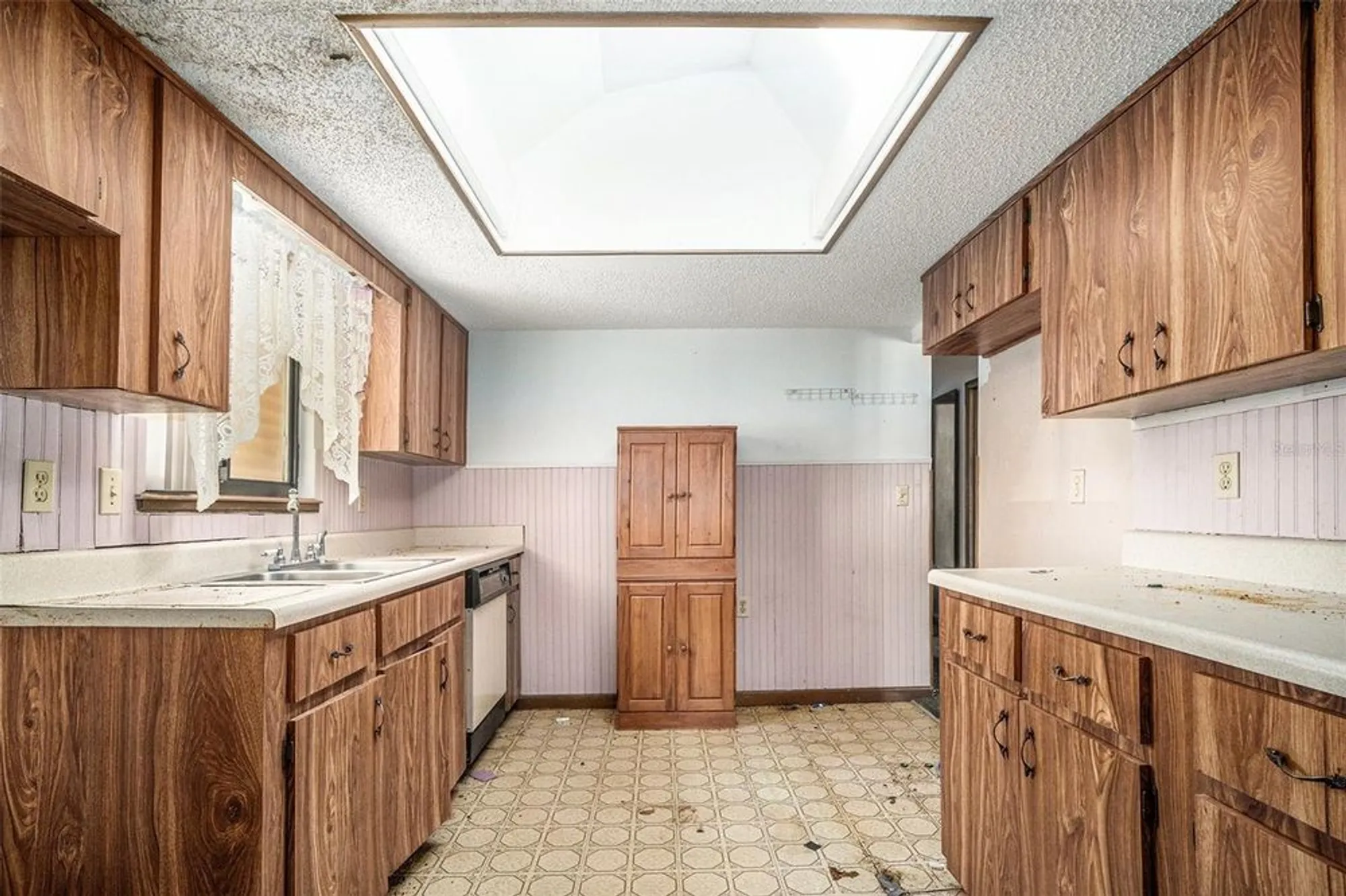 Property Slideshow image 5 of 15 | 10080 sw 99th ave, Ocala, FL, 34481