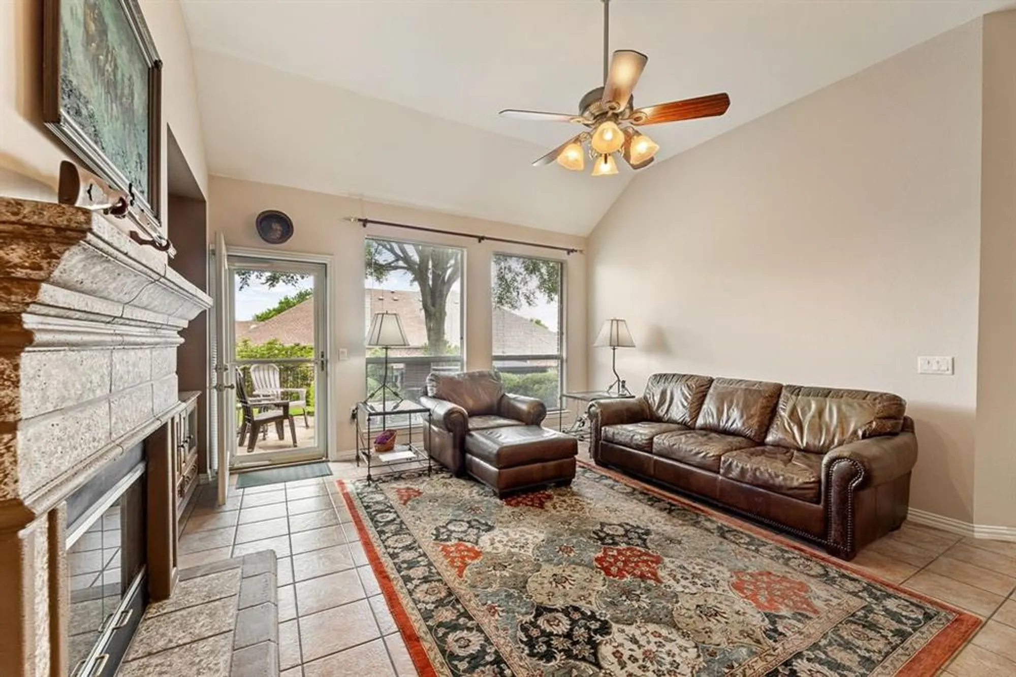 Property Slideshow image 13 of 33 | 1453 cattle baron ct, Fairview, TX, 75069