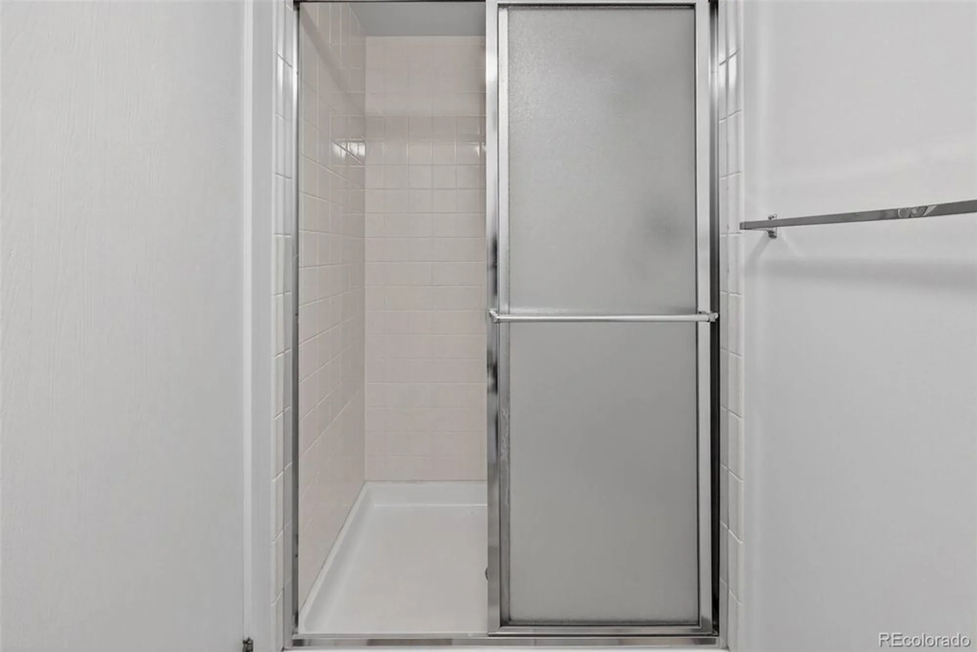 Property Slideshow image 14 of 41 | 13691 e marina dr 412, Aurora, CO, 80014