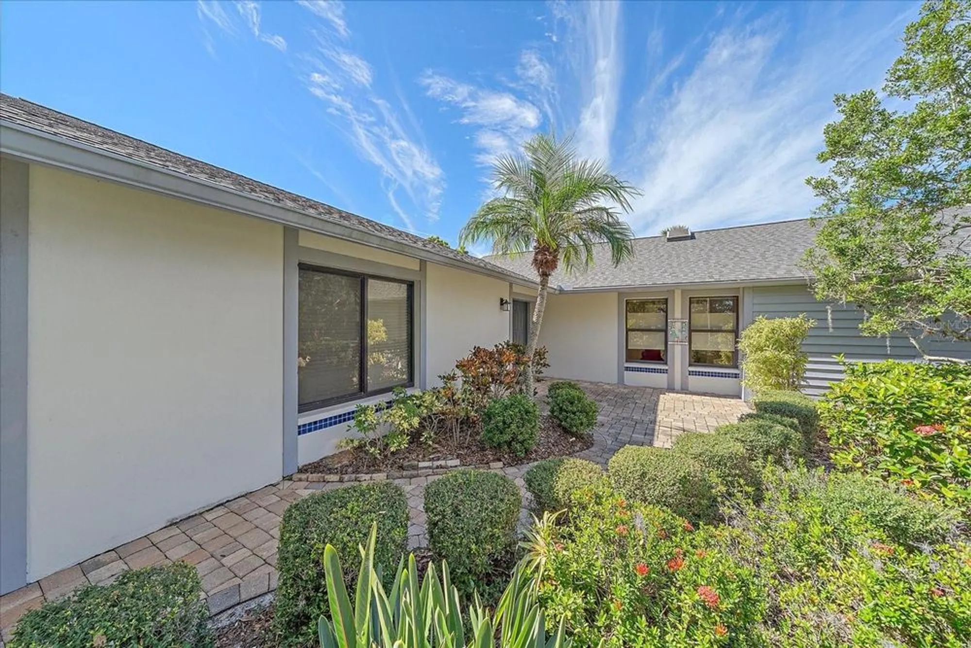 Property Slideshow image 2 of 33 | 1684 pintail way 7, Sarasota, FL, 34231