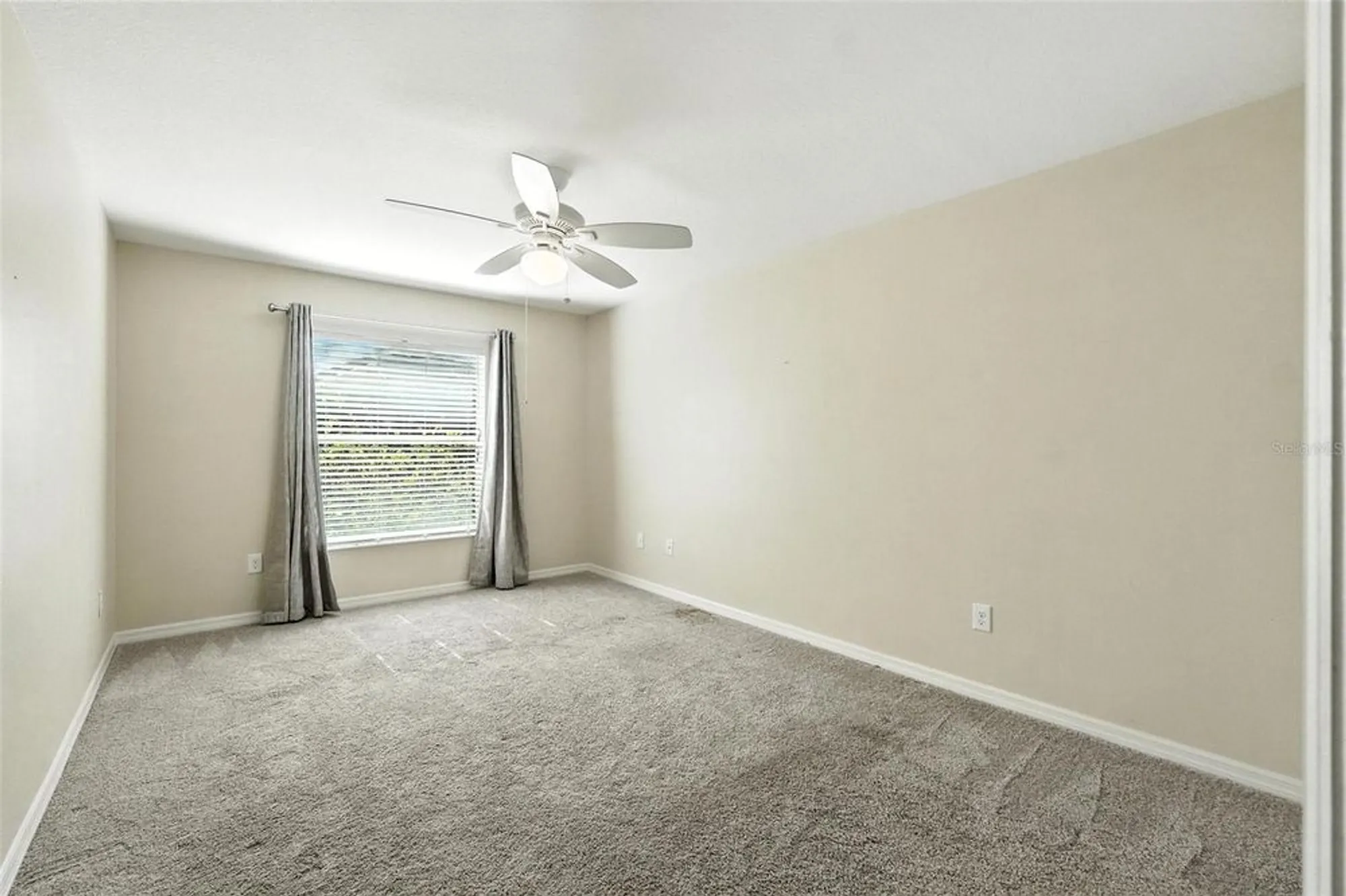 Property Slideshow image 28 of 42 | 2895 apache ct, The Villages, FL, 32163