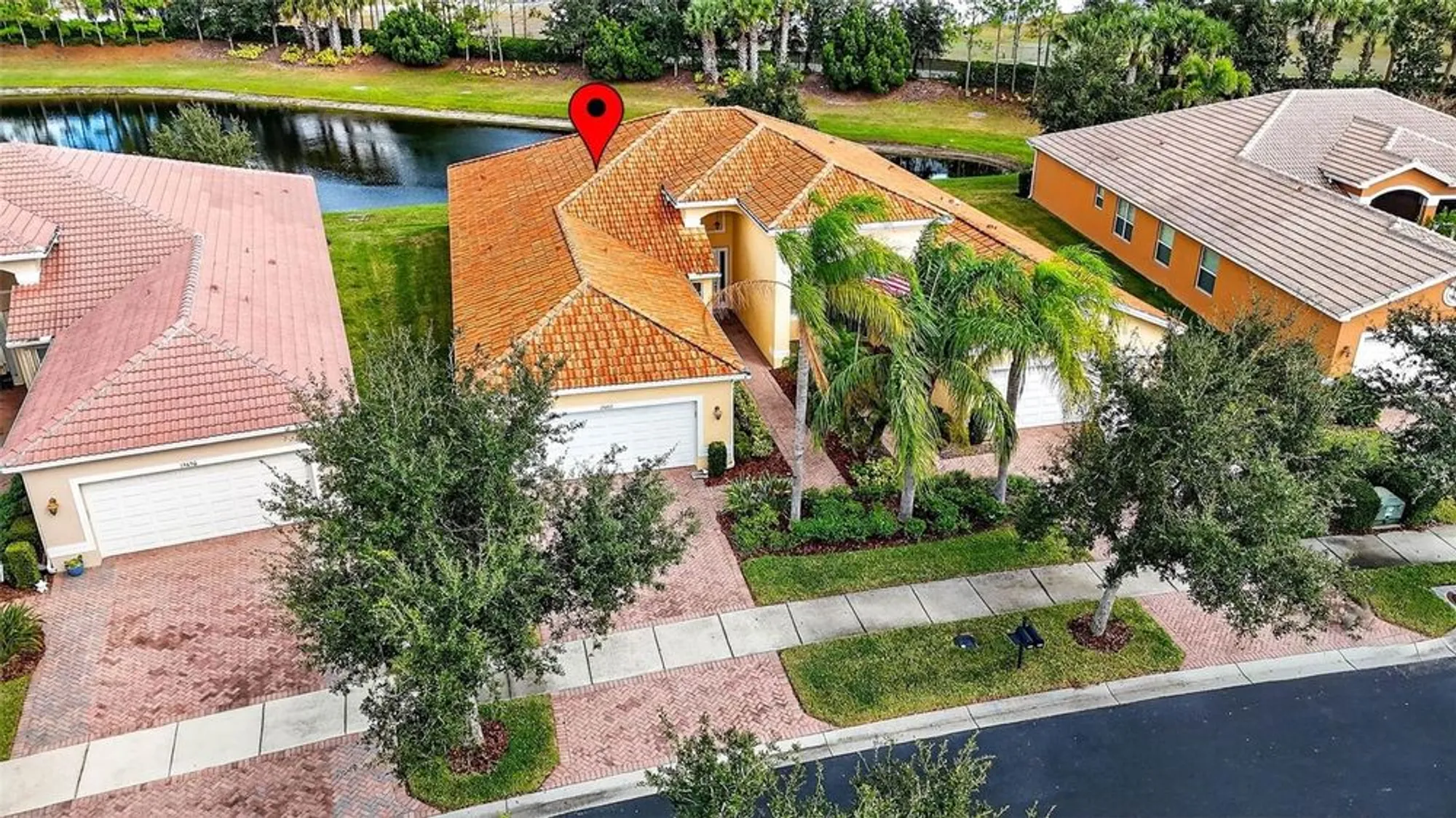 Property Slideshow image 1 of 64 | 15652 aurora lake cir, Wimauma, FL, 33598