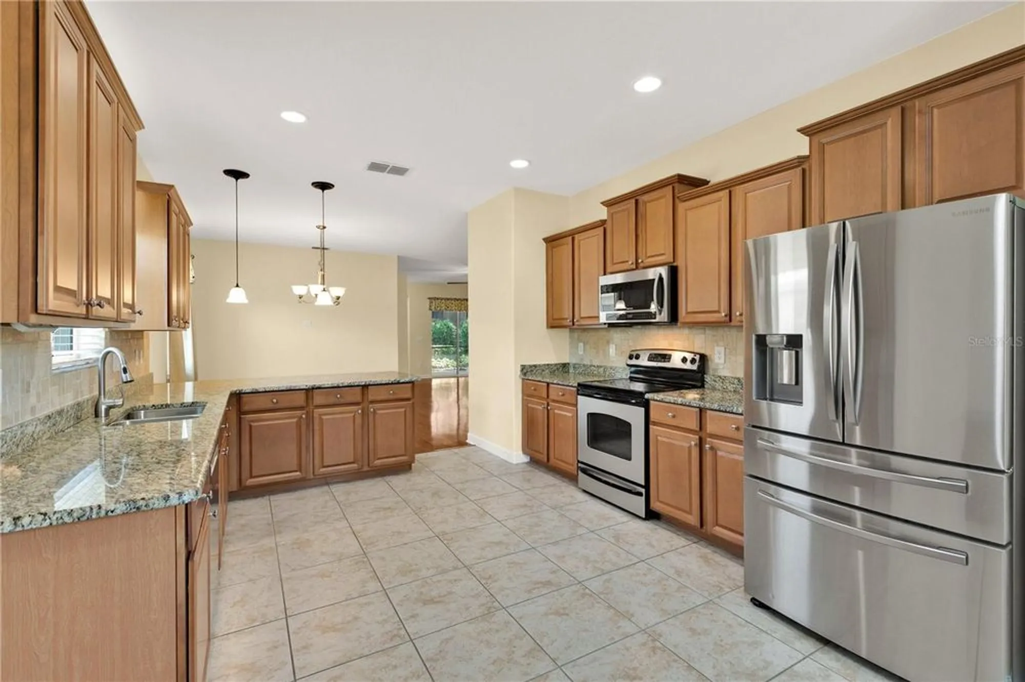 Property Slideshow image 11 of 35 | 3677 serena ln, Clermont, FL, 34711