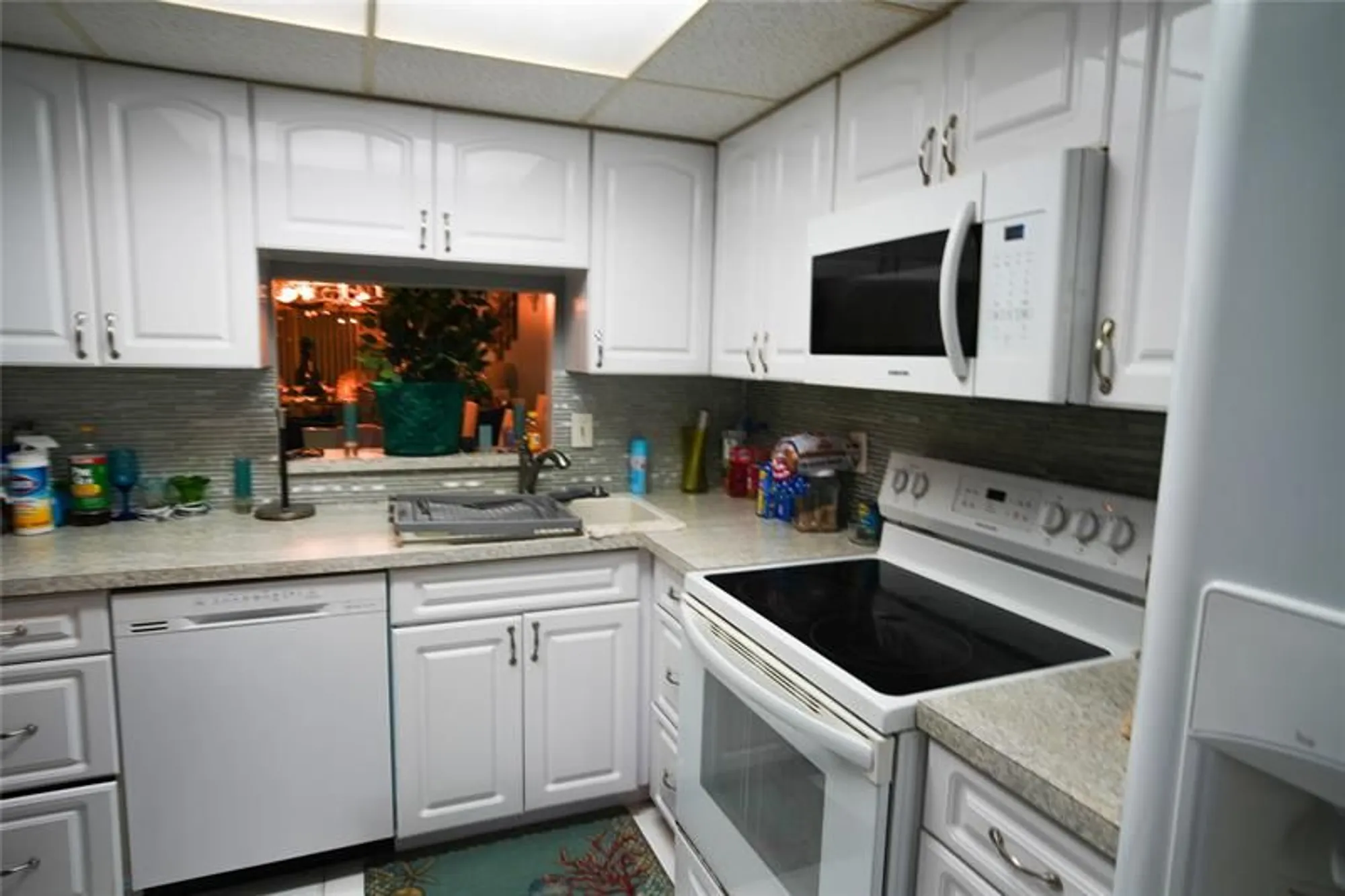 Property Slideshow image 3 of 28 | 3774 inverrary blvd apt 101p, Lauderhill, FL, 33319