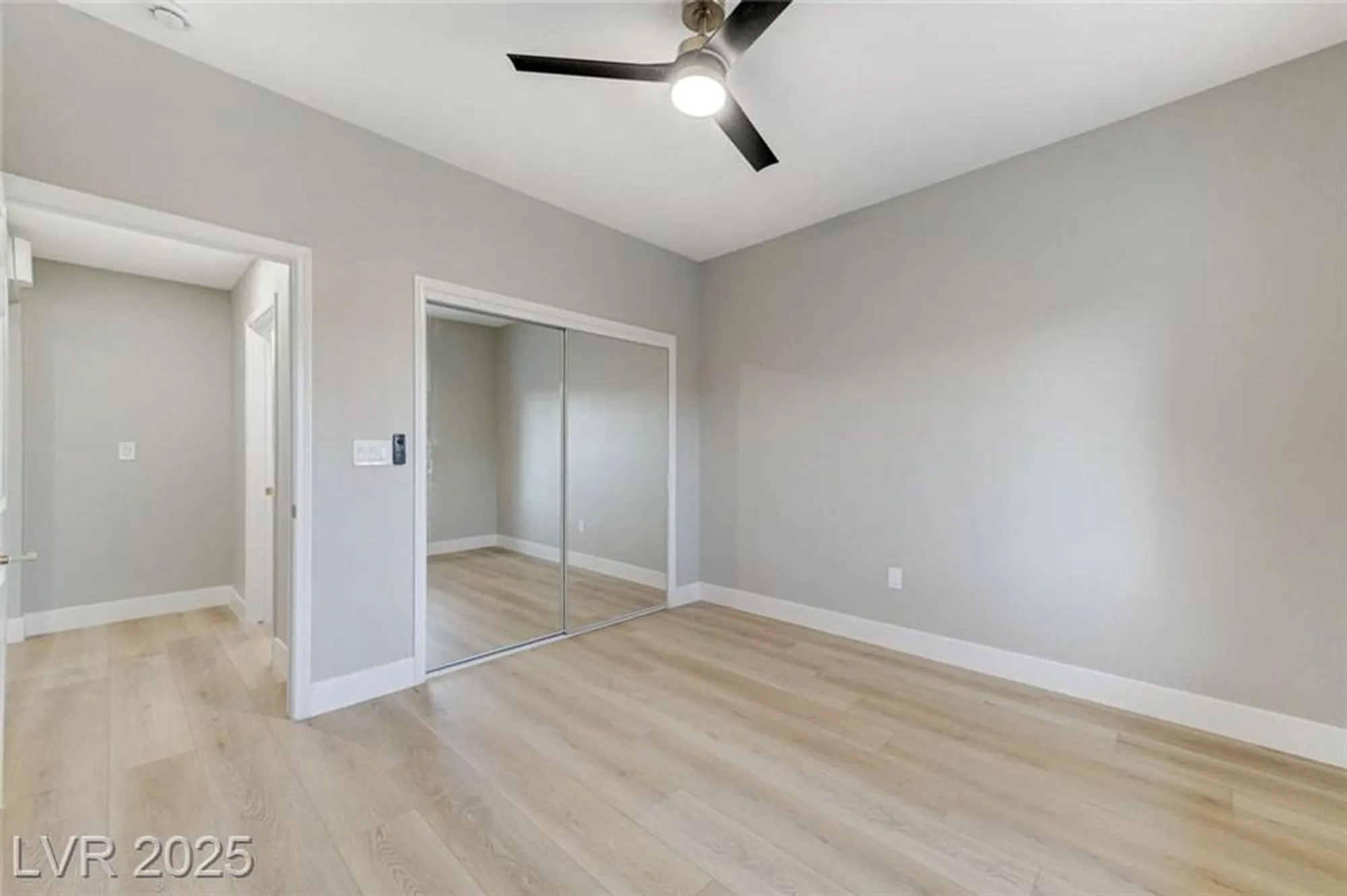 Property Slideshow image 43 of 75 | 9308 quail ridge dr, Las Vegas, NV, 89134