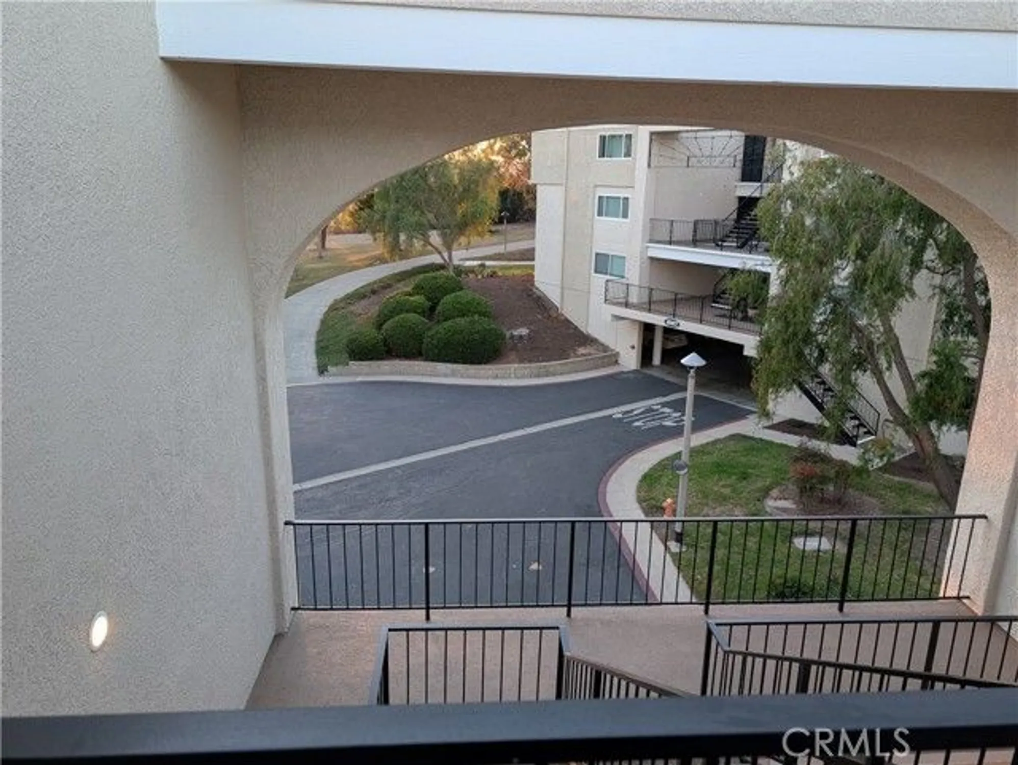 Property Slideshow image 34 of 47 | 4006 calle sonora oeste unit 3f, Laguna Woods, CA, 92637