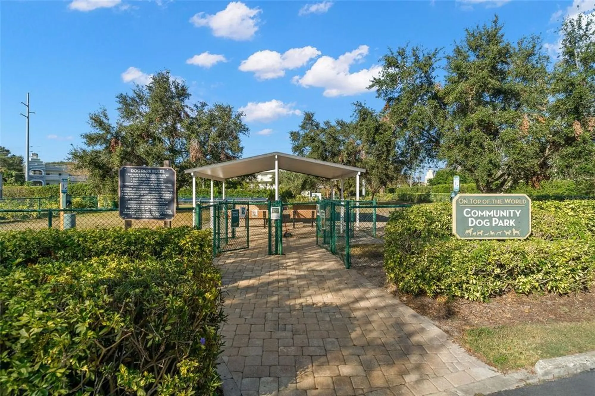 Property Slideshow image 29 of 39 | 2379 finlandia ln apt 21, Clearwater, FL, 33763