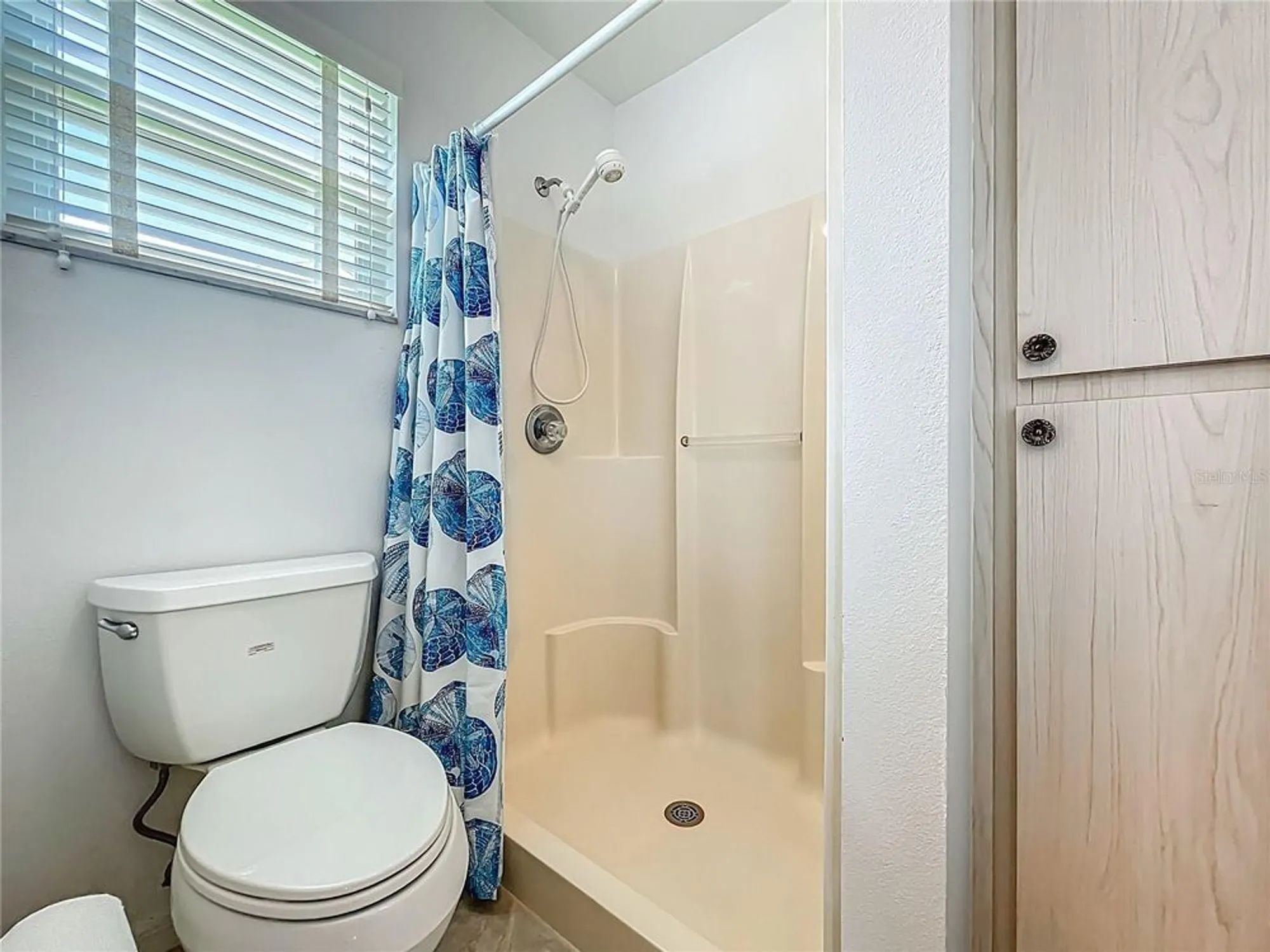 Property Slideshow image 35 of 61 | 26616 racquet cir, Leesburg, FL, 34748