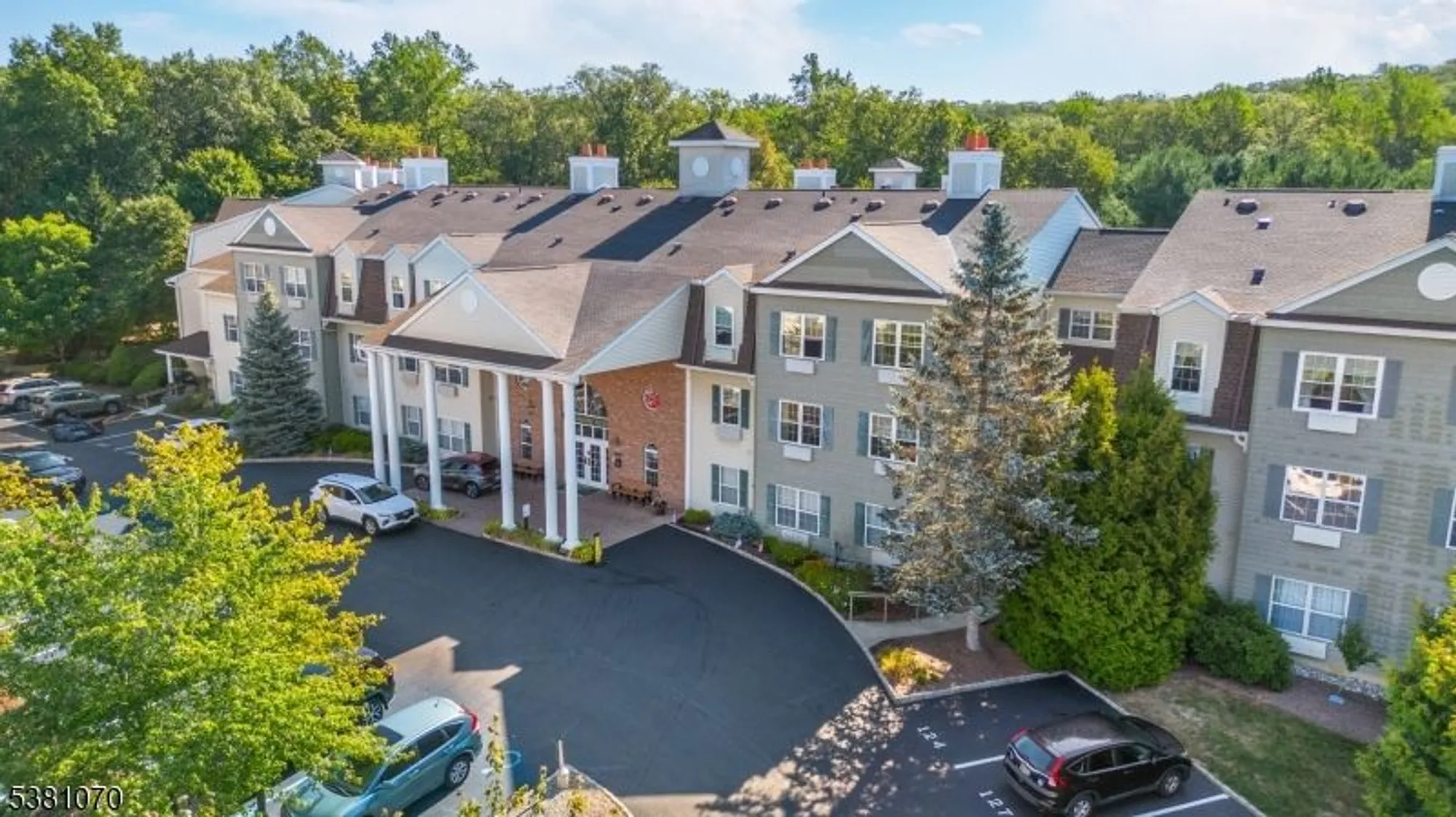 Property Slideshow image 23 of 32 | 2 richmond rd apt 210 210, West Milford, NJ, 07480