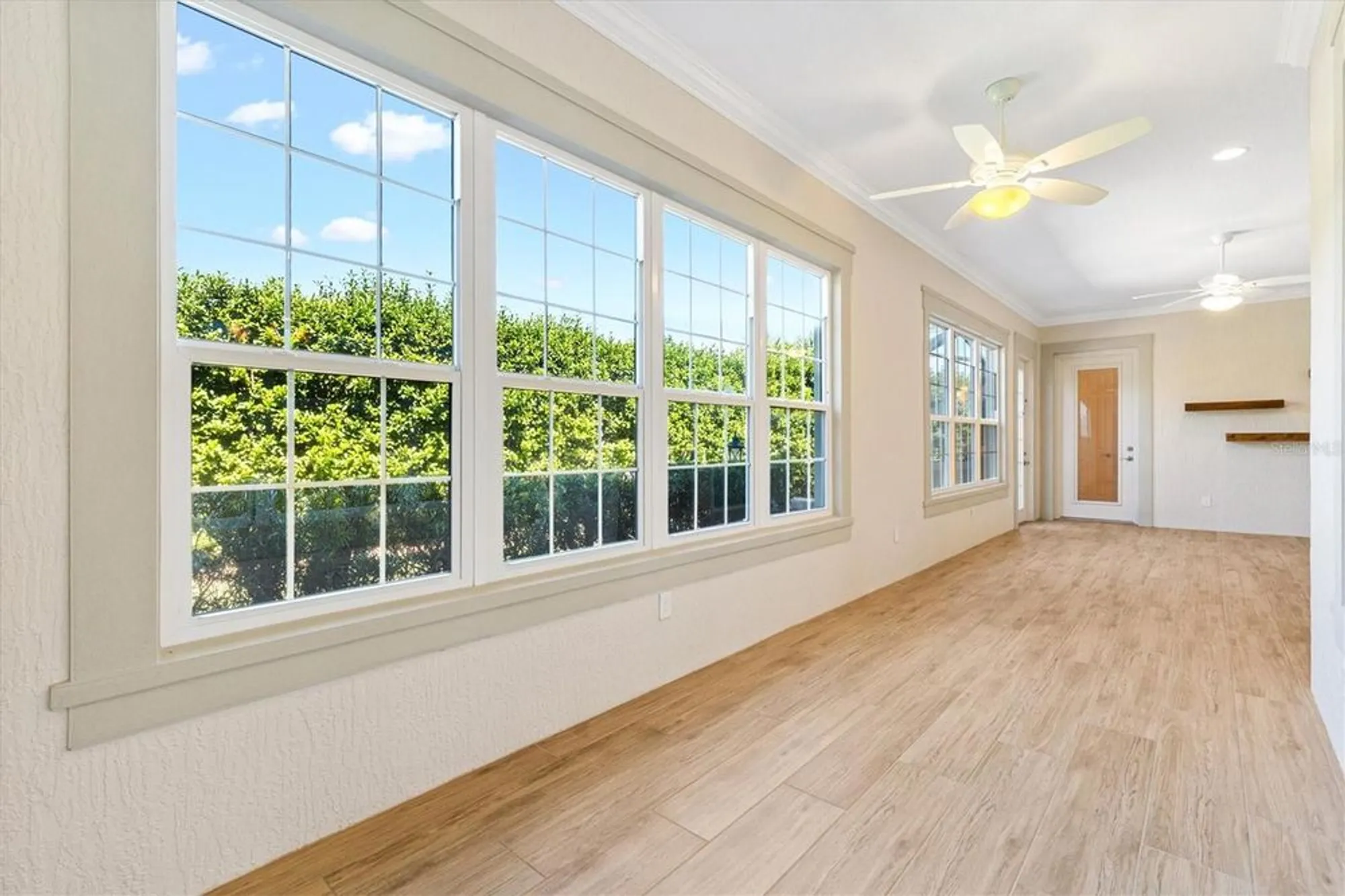 Property Slideshow image 31 of 66 | 981 iron oak way, The Villages, FL, 32163