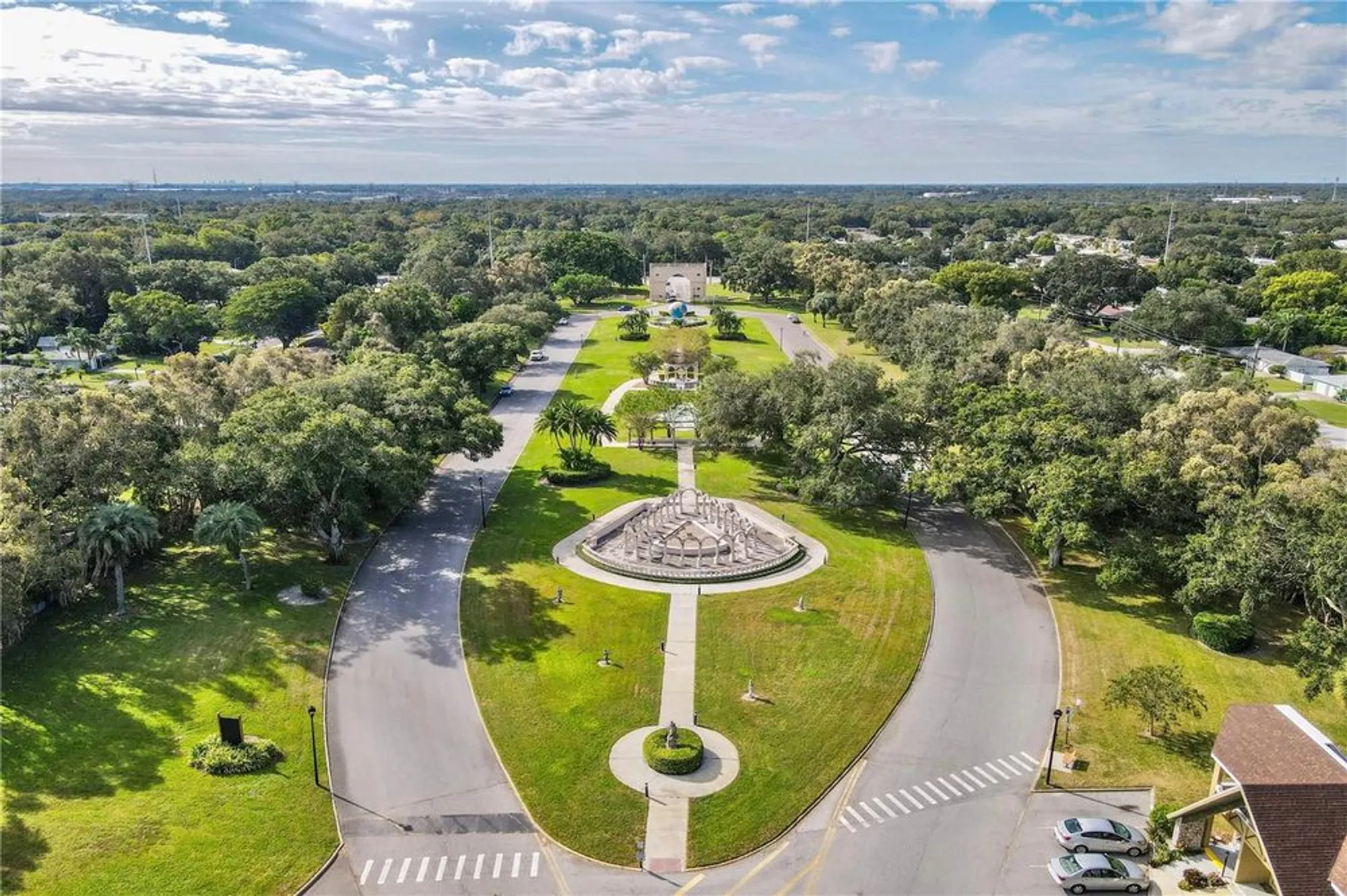 Property Slideshow image 23 of 40 | 2455 finlandia ln 39, Clearwater, FL, 33763