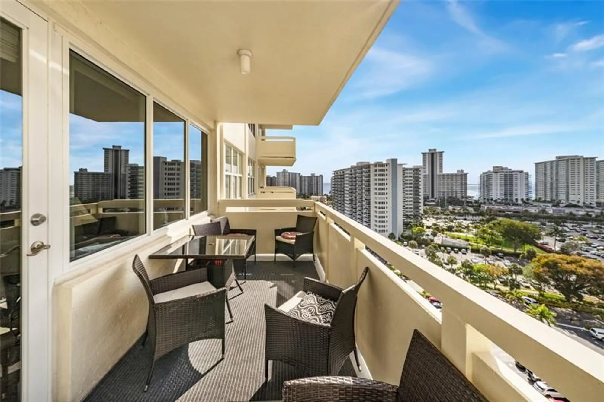 Property Slideshow image 21 of 30 | 3200 ne 36th st apt 1417, Fort Lauderdale, FL, 33308