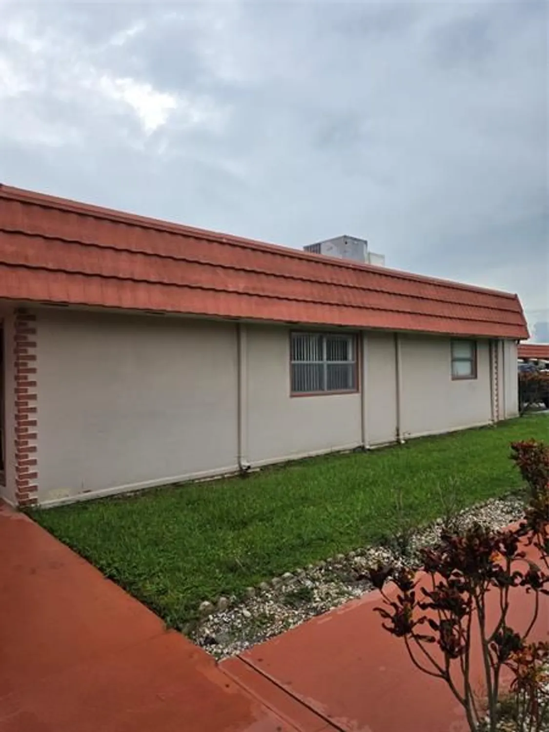 Property Slideshow image 5 of 15 | 123 seville e # 123, Delray Beach, FL, 33446