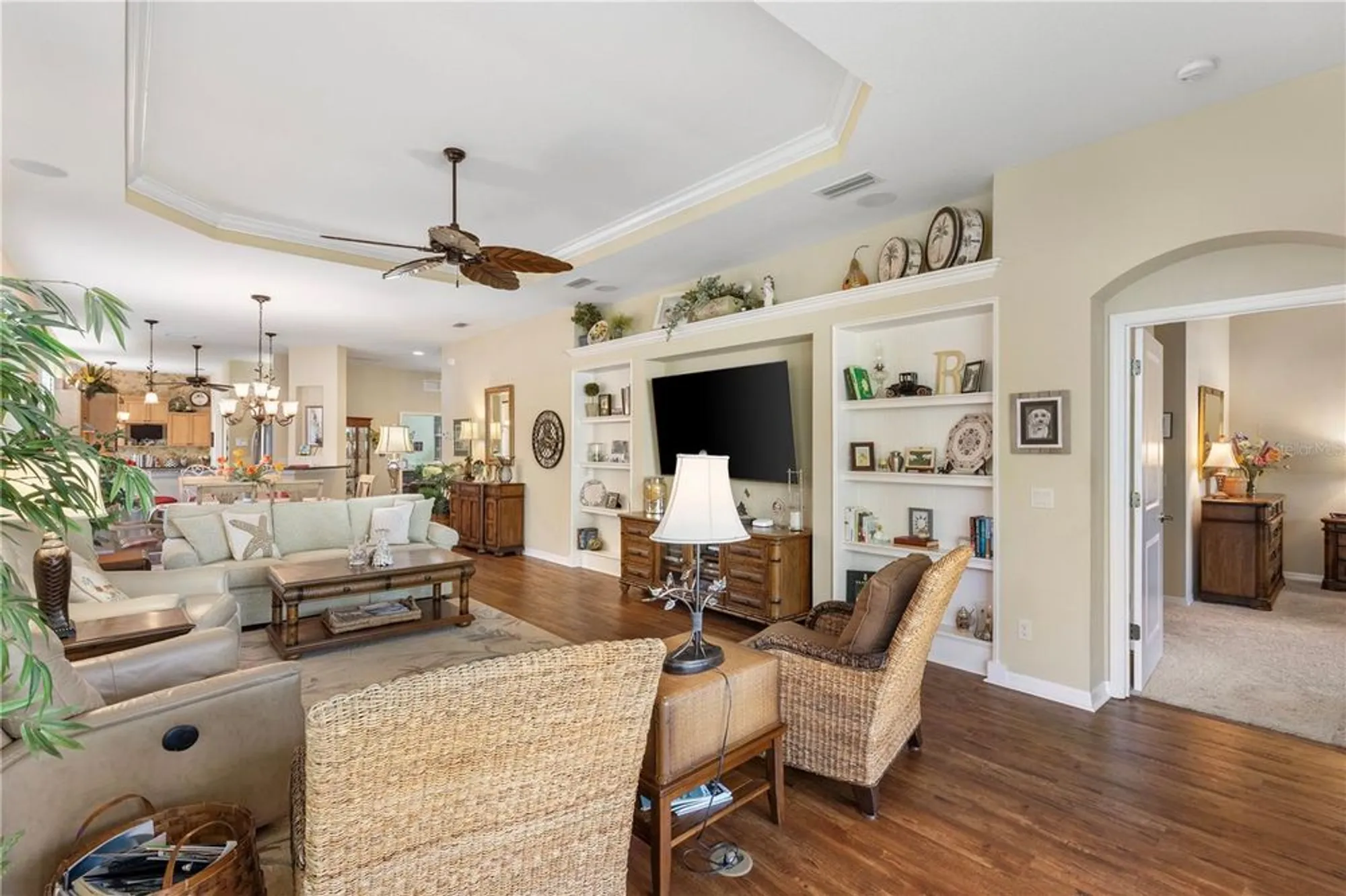 Property Slideshow image 7 of 60 | 1627 lancashire dr, Venice, FL, 34293
