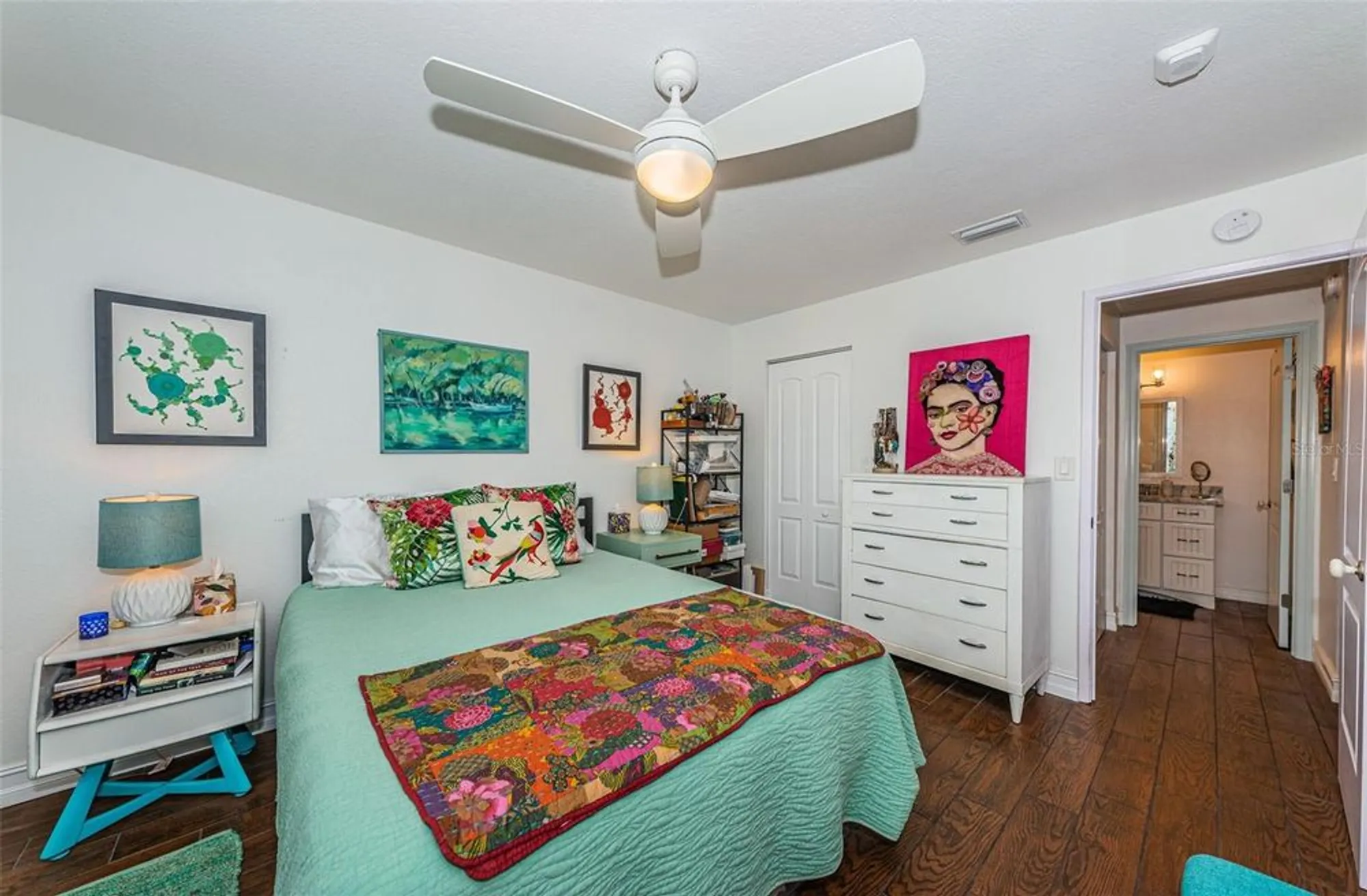 Property Slideshow image 33 of 99 | 5925 shore blvd 505, Gulfport, FL, 33707