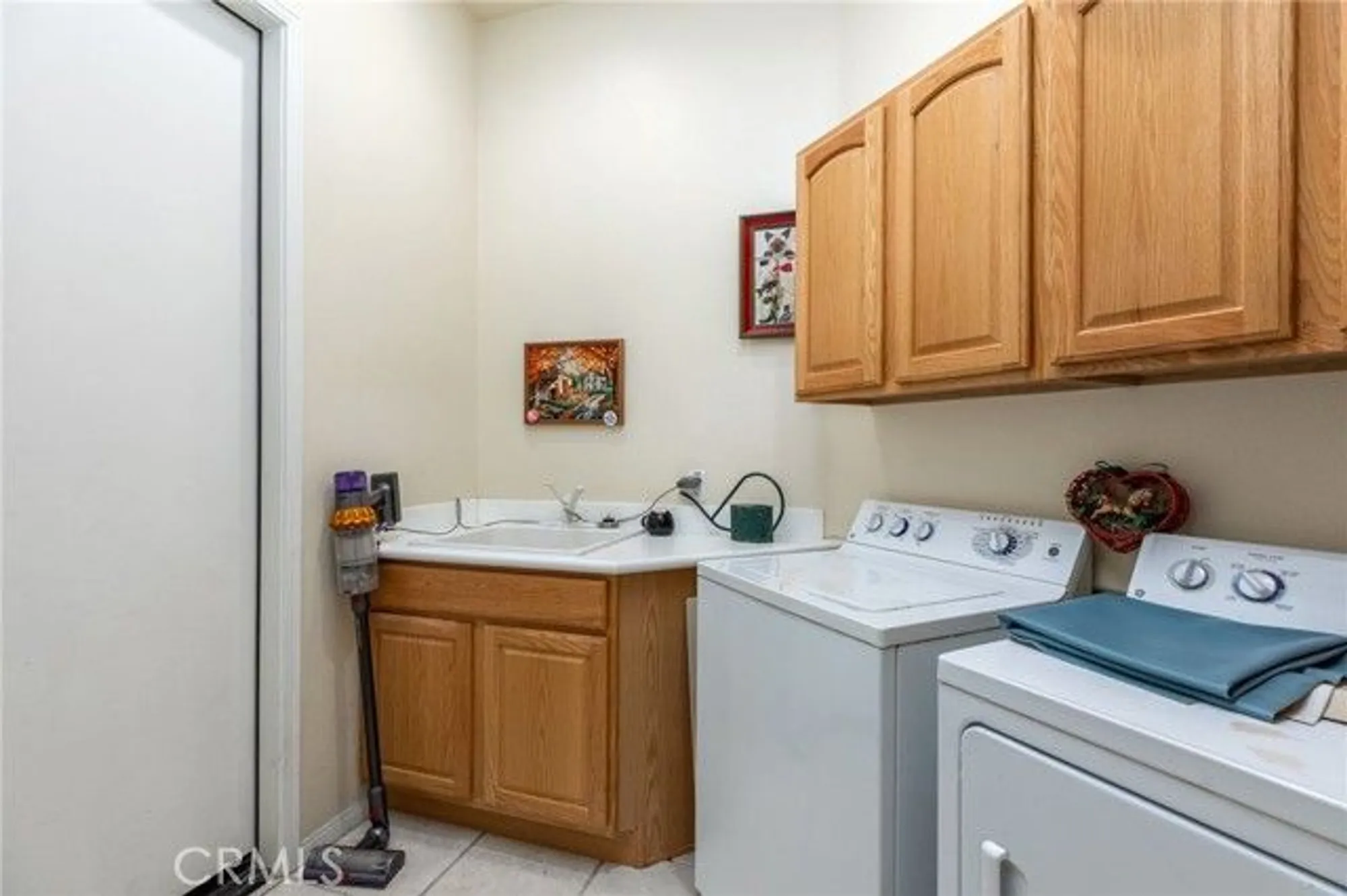 Property Slideshow image 20 of 25 | 1742 litchfield dr, Banning, CA, 92220