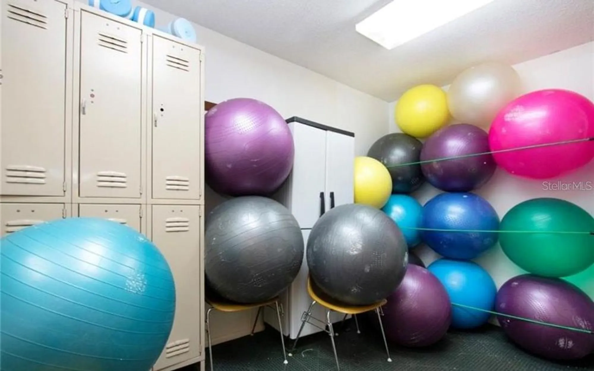 Property Slideshow image 43 of 44 | 3880 el poinier ct # 8702, Sarasota, FL, 34232