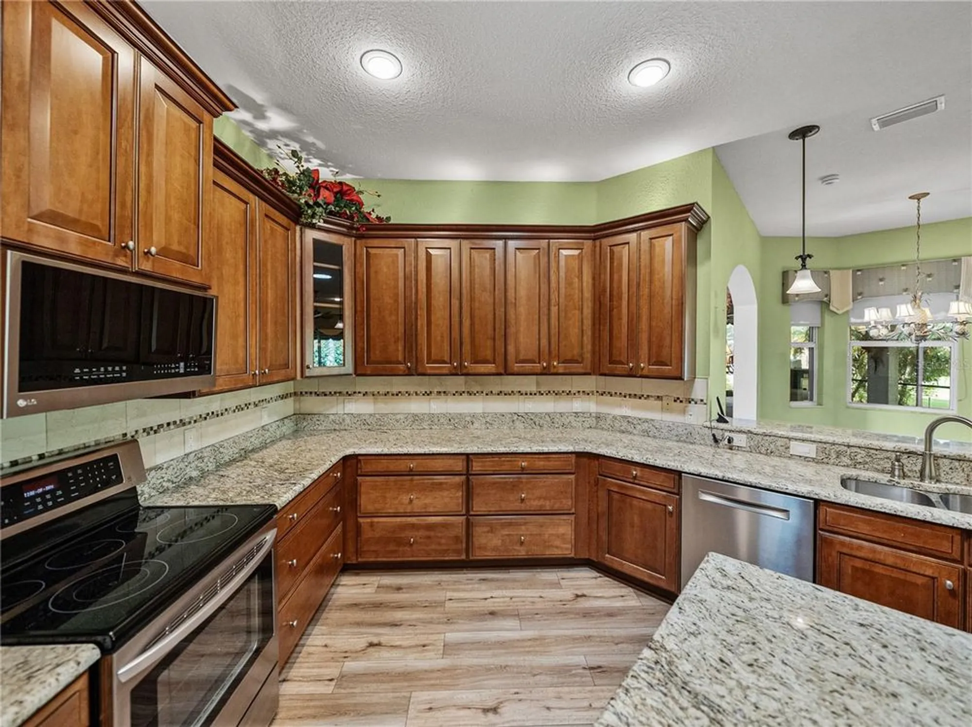 Property Slideshow image 20 of 94 | 4004 sable loop dr, Lake Wales, FL, 33859