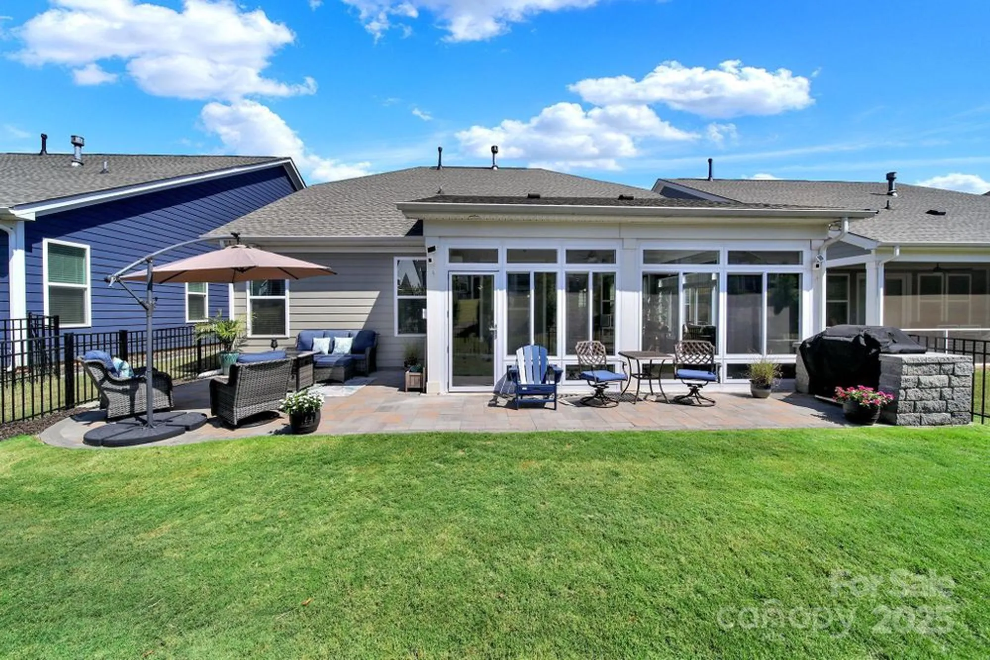 Property Slideshow image 30 of 48 | 10313 superb ln, Charlotte, NC, 28215