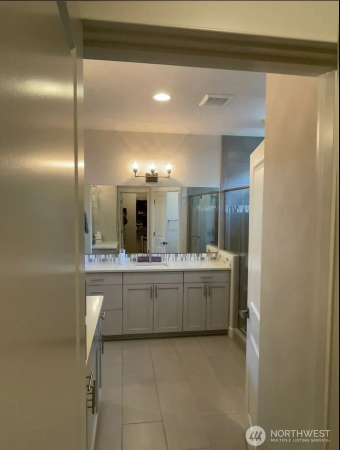 Property Slideshow image 10 of 20 | 5311 waldron dr, Lacey, WA, 98516