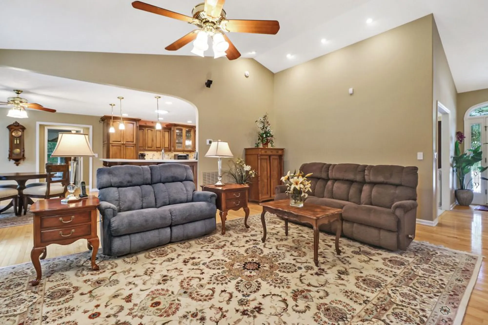Property Slideshow image 11 of 54 | 44 inwood ct, Crossville, TN, 38558
