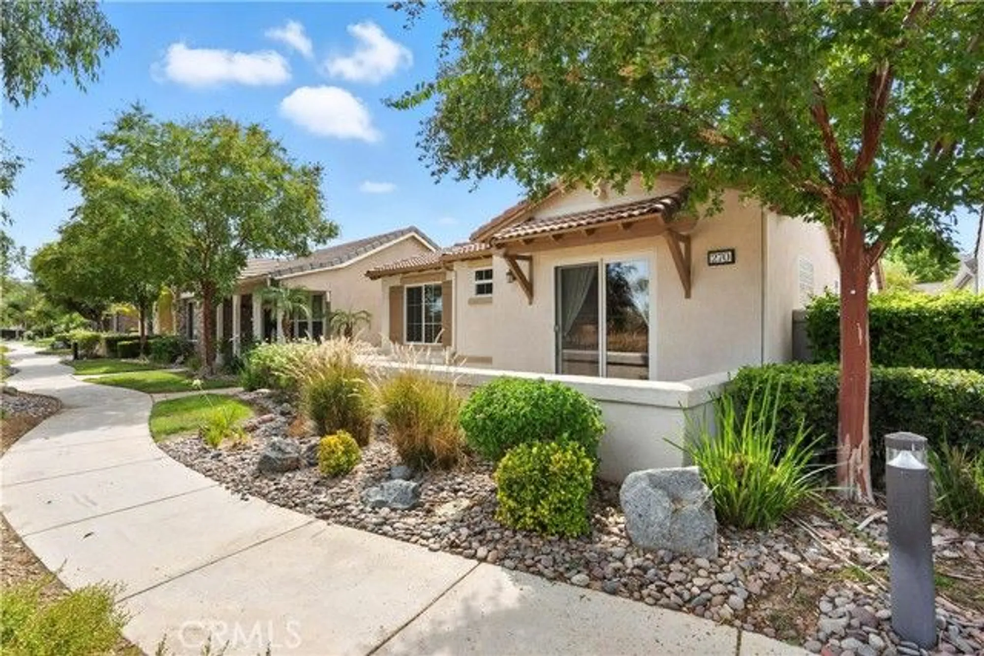 Property Slideshow image 6 of 54 | 270 cog hill ln, Hemet, CA, 92545