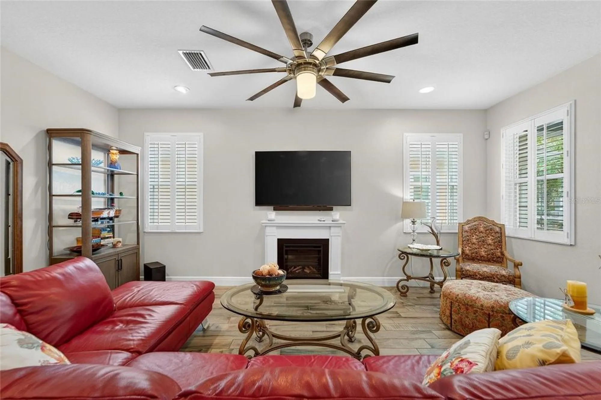 Property Slideshow image 11 of 87 | 623 winterside dr, Apollo Beach, FL, 33572