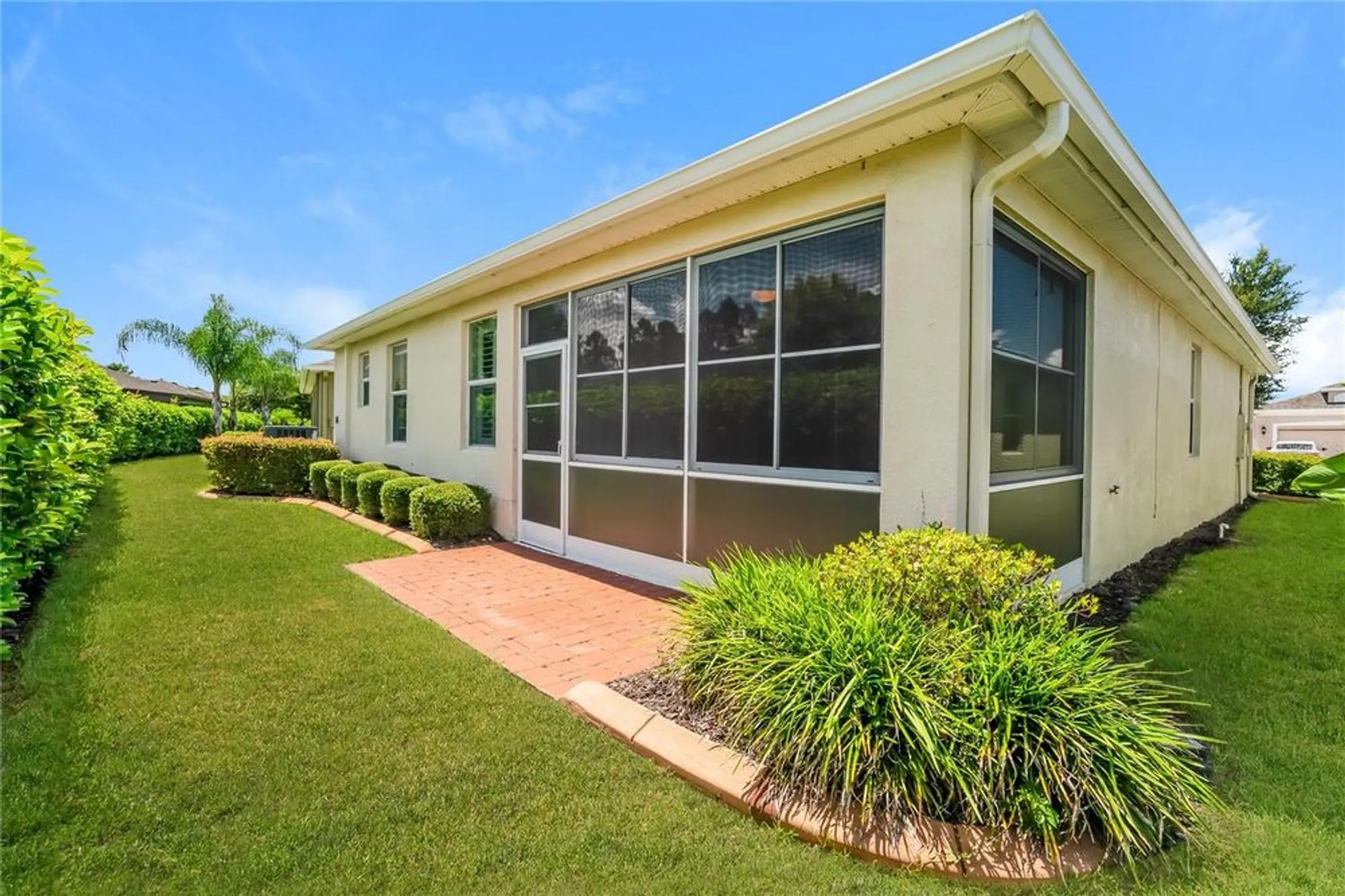 Property Slideshow image 15 of 16 | 10026 gap wedge dr, San Antonio, FL, 33576