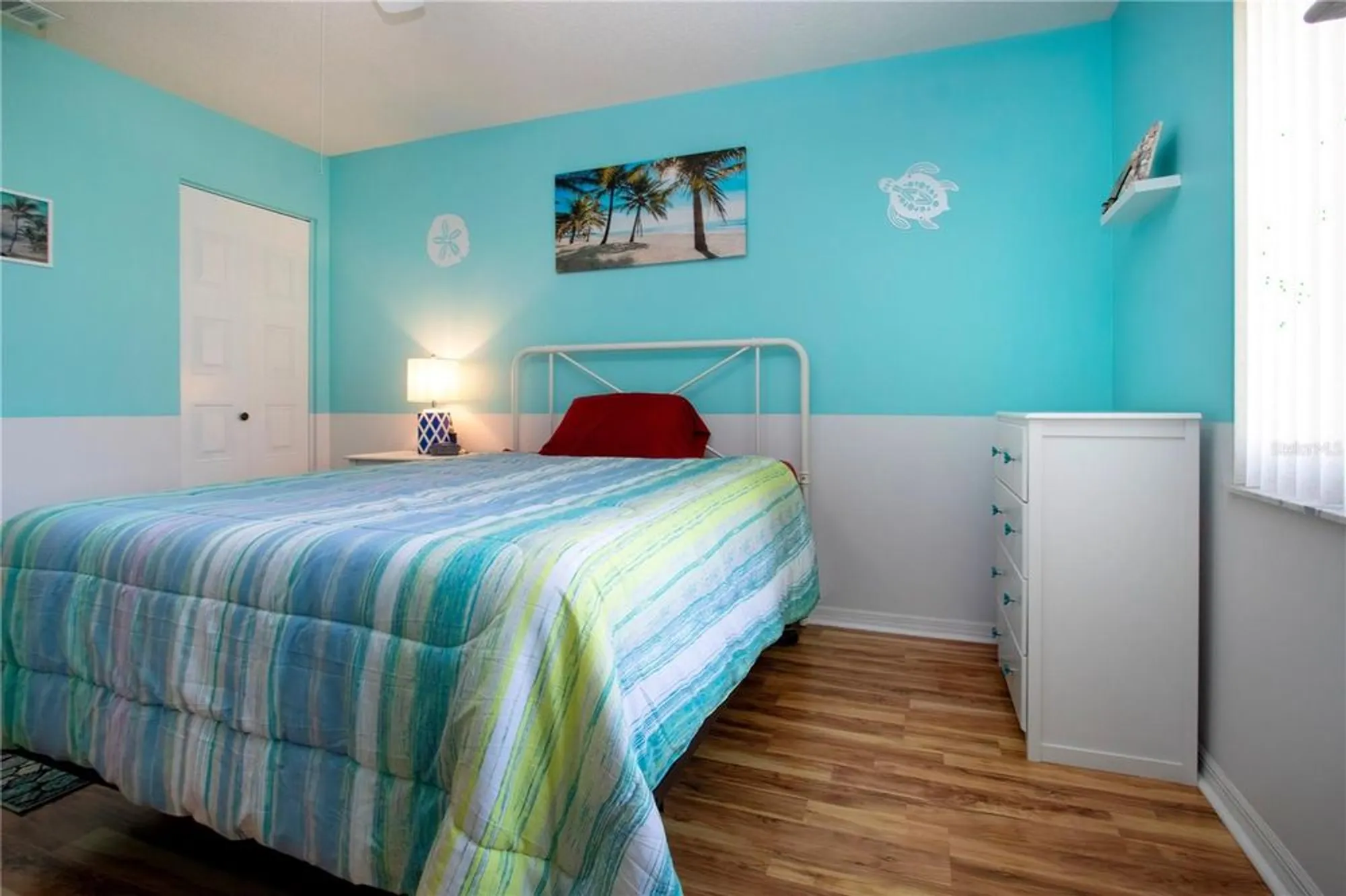 Property Slideshow image 22 of 49 | 1804 foxhunt dr b, Sun City Center, FL, 33573