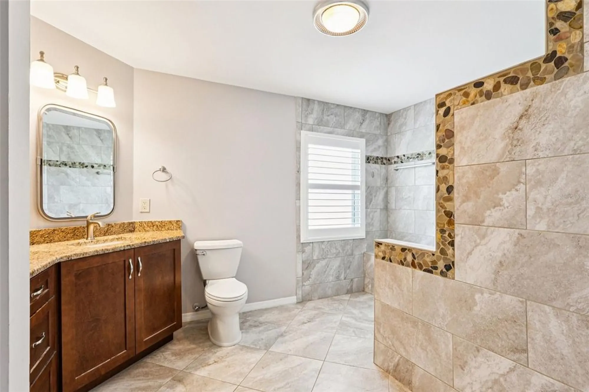 Property Slideshow image 51 of 72 | 1812 new bedford dr, Sun City Center, FL, 33573