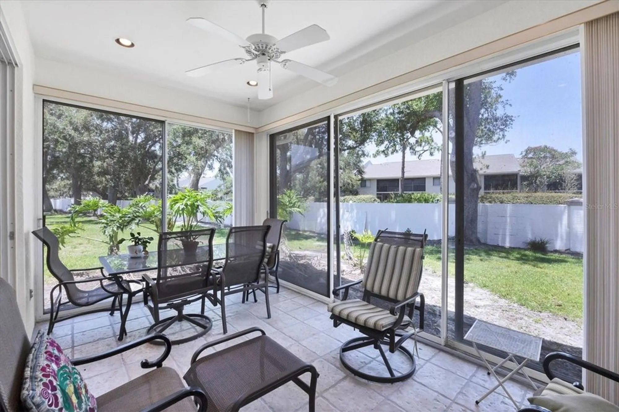 Property Slideshow image 27 of 55 | 6222 country club way, Sarasota, FL, 34243