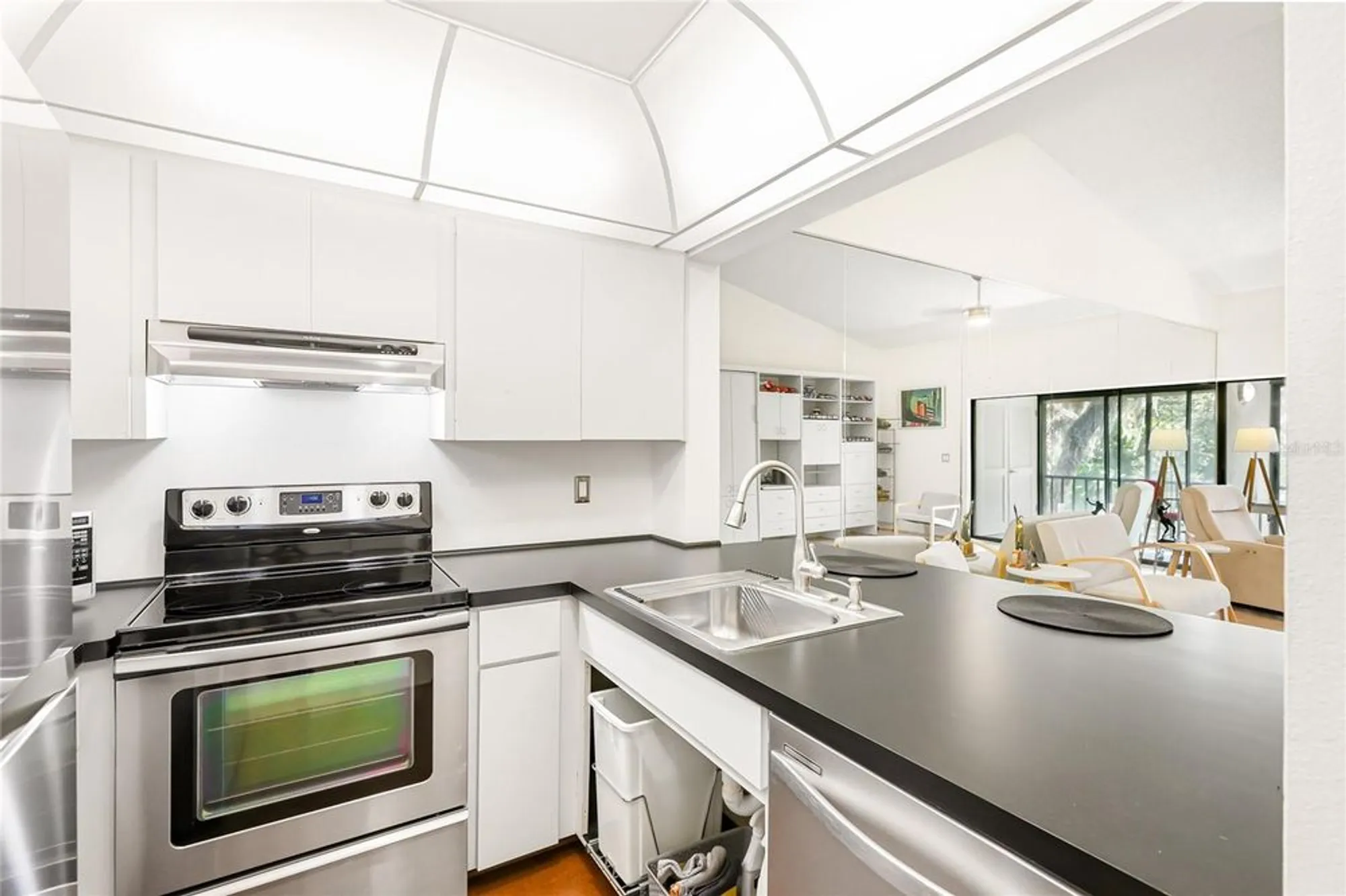 Property Slideshow image 14 of 43 | 6016 oak creek ln 1933, Bradenton, FL, 34210