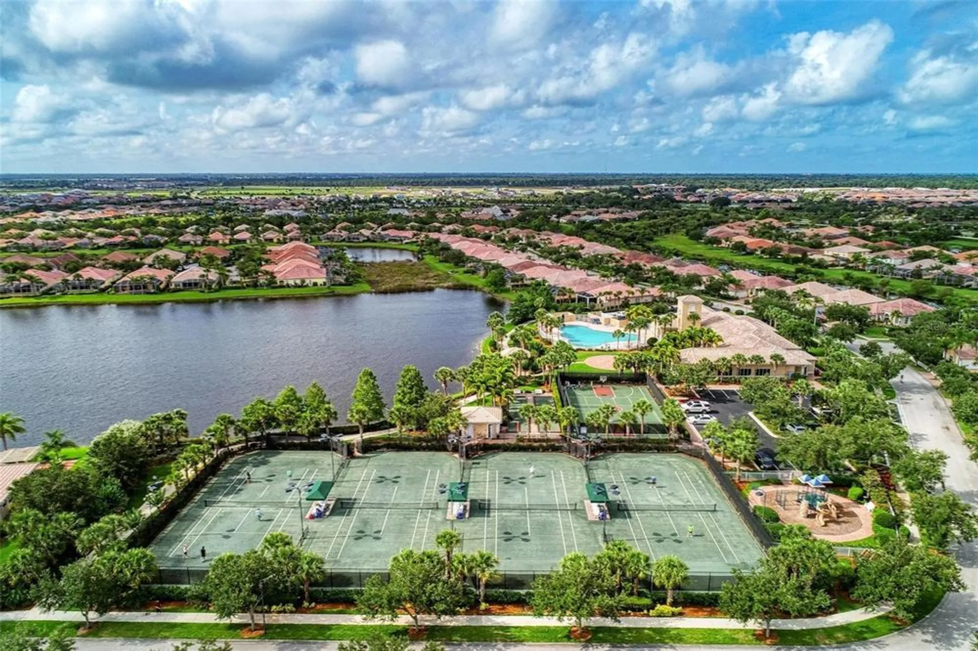 Property Slideshow image 63 of 65 | 5827 benevento dr, Sarasota, FL, 34238