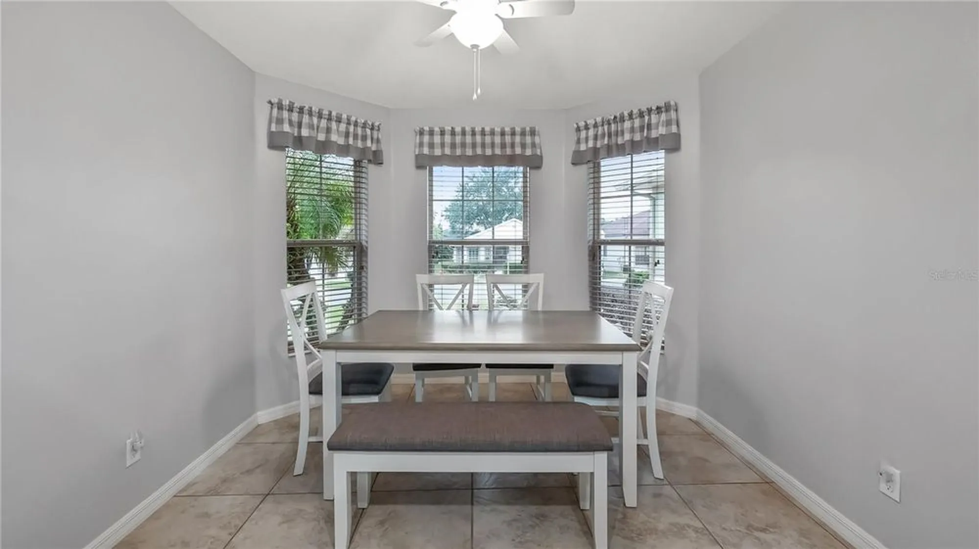 Property Slideshow image 13 of 30 | 21120 lady marion way, Leesburg, FL, 34748