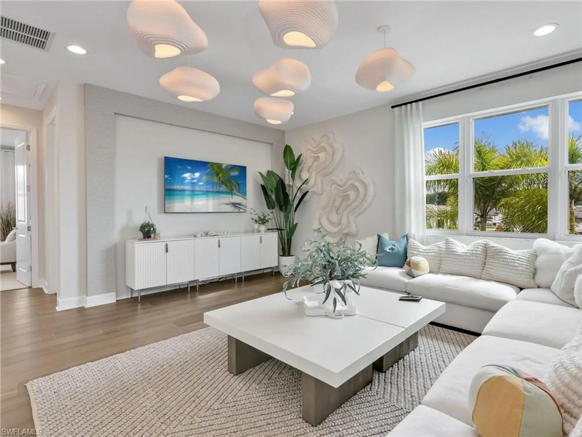 Property Slideshow image 37 of 49 | 11265 daphne ct, Naples, FL, 34120