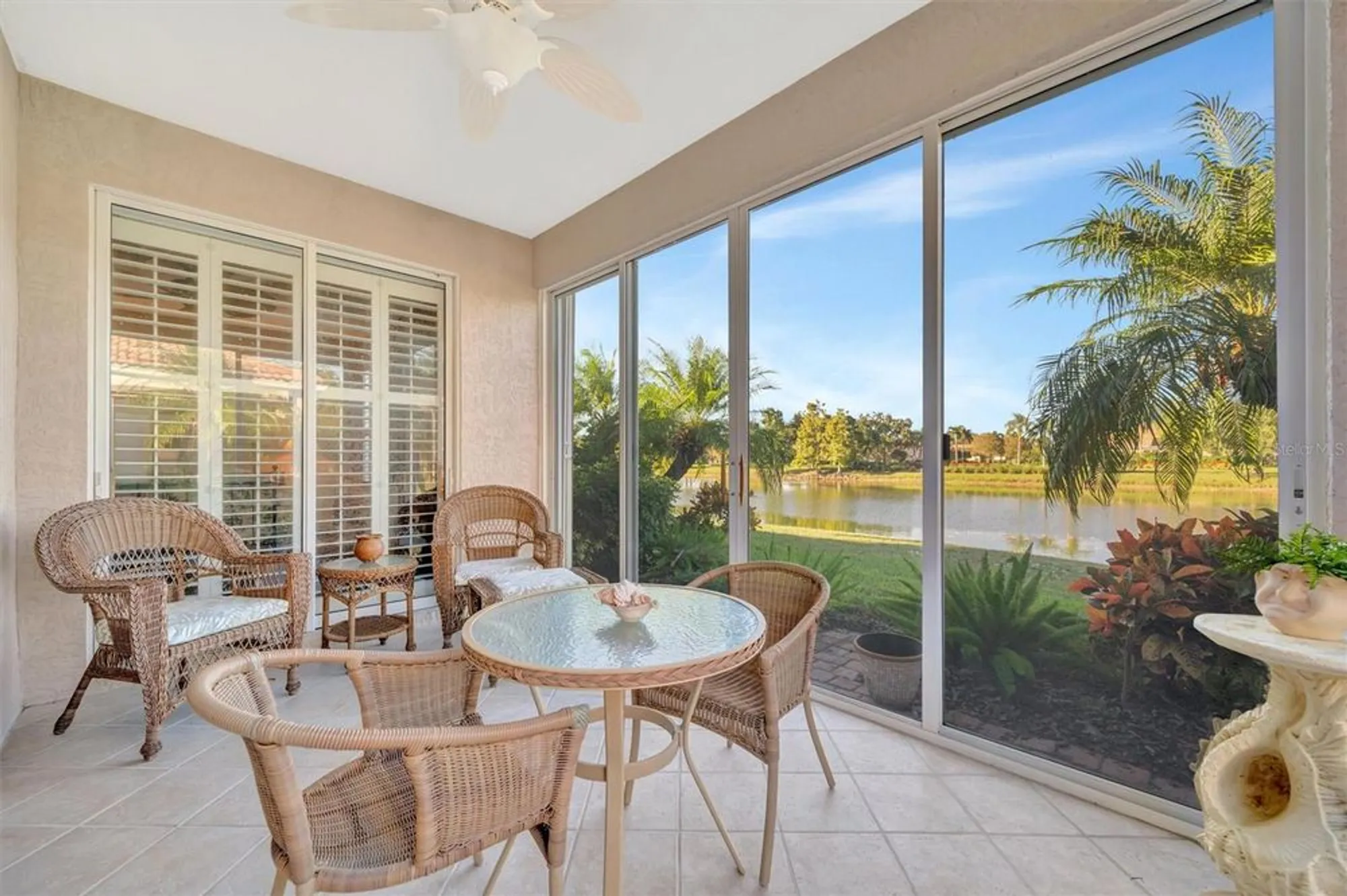 Property Slideshow image 16 of 37 | 4265 cascade falls dr, Sarasota, FL, 34243
