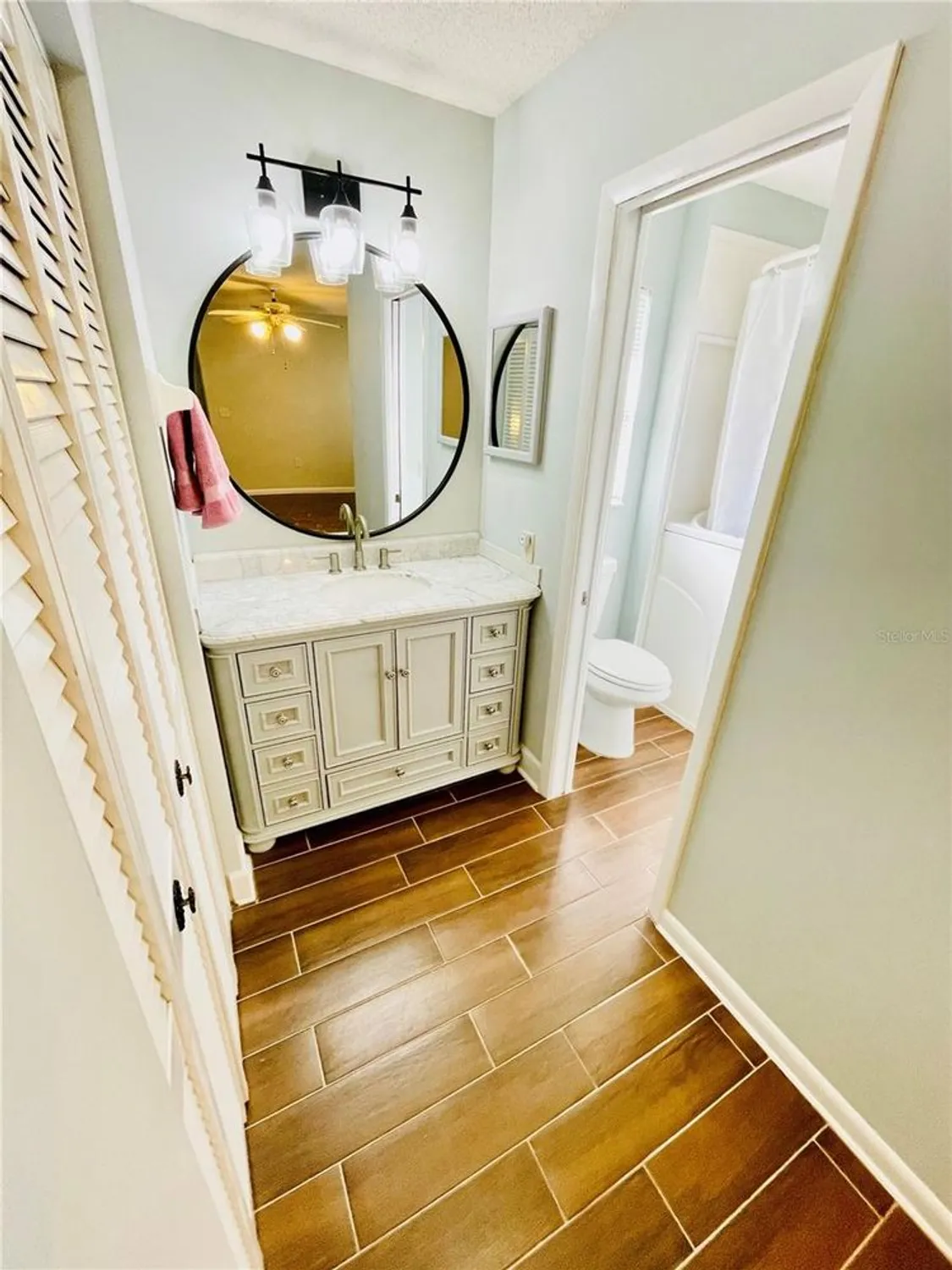 Property Slideshow image 26 of 59 | 1690 colonnades cir, Lakeland, FL, 33811