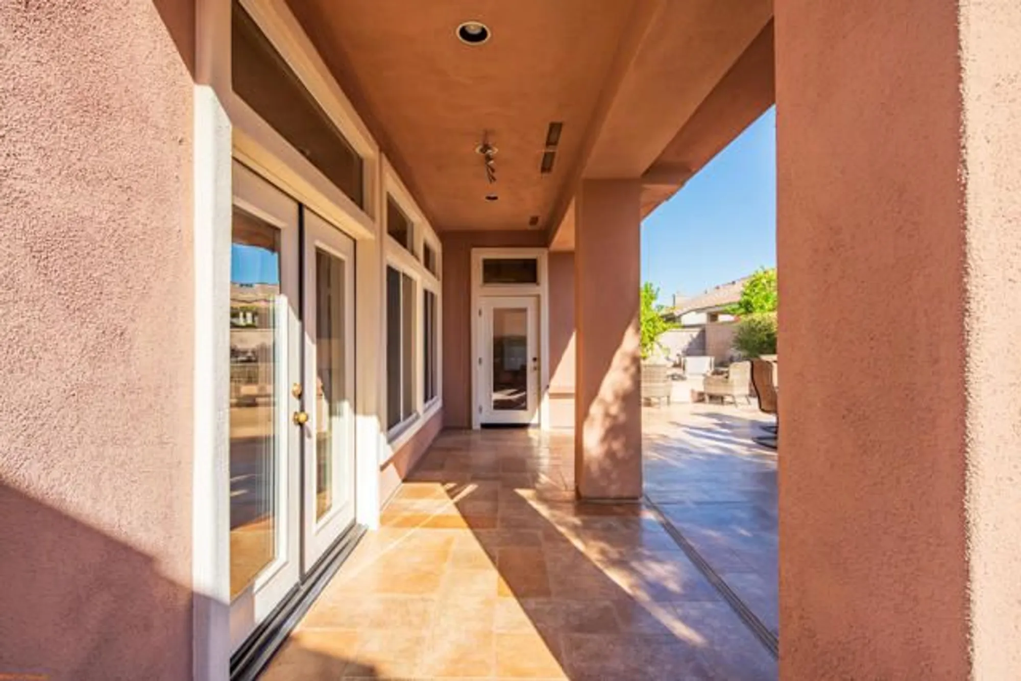 Property Slideshow image 35 of 48 | 38608 bent palm dr, Palm Desert, CA, 92211