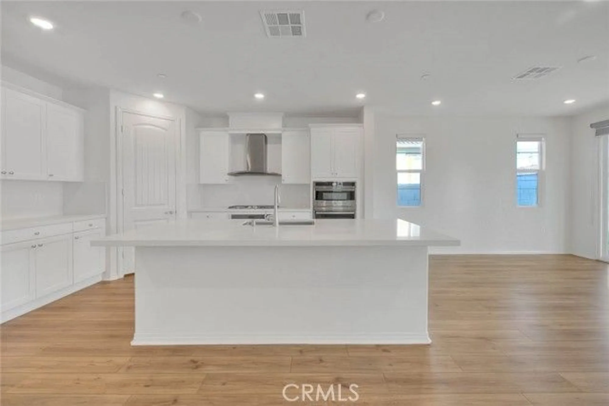 Property Slideshow image 6 of 45 | 4068 e amigos privado, Ontario, CA, 91761