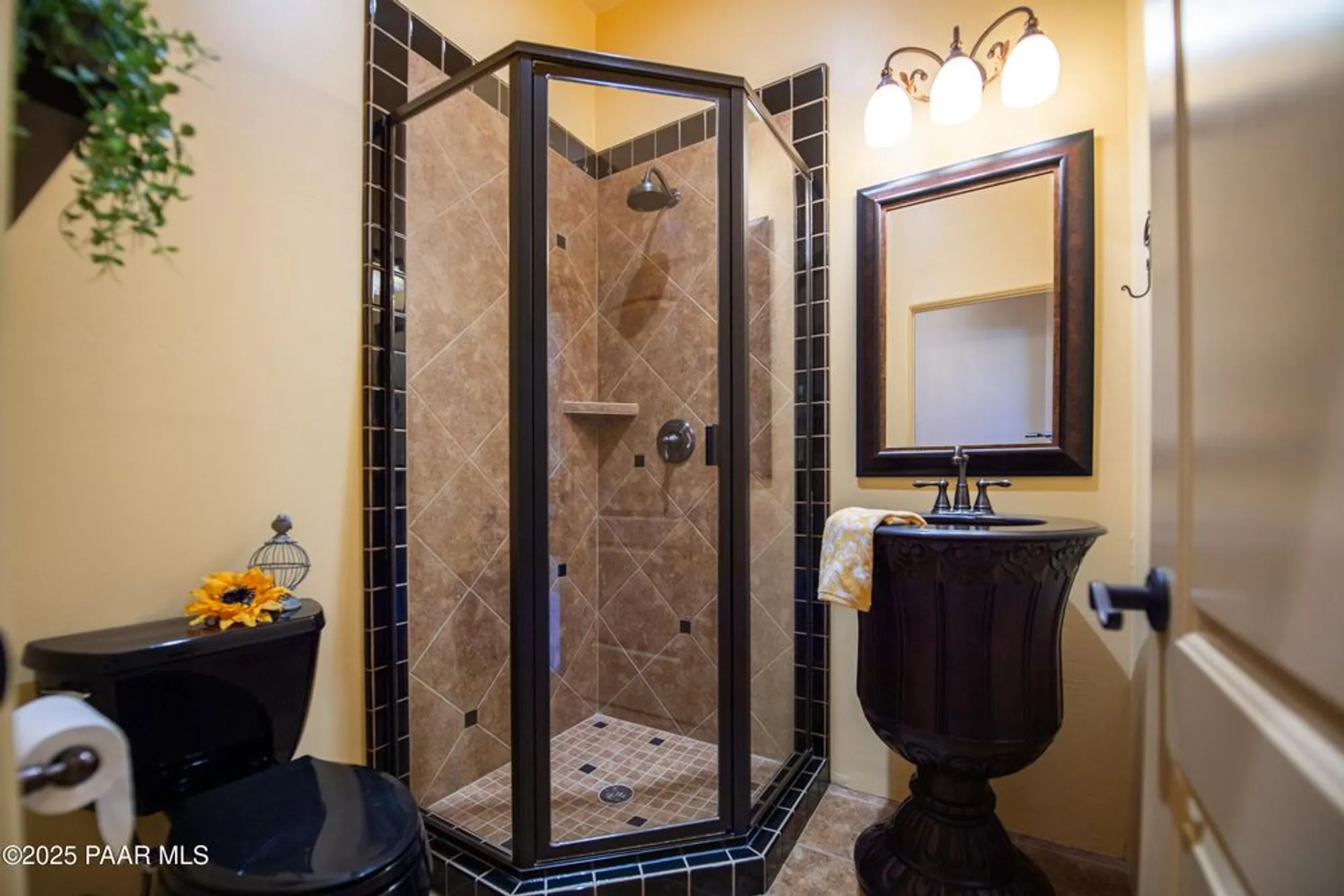 Property Slideshow image 29 of 66 | 525 lotus ct, Prescott, AZ, 86301